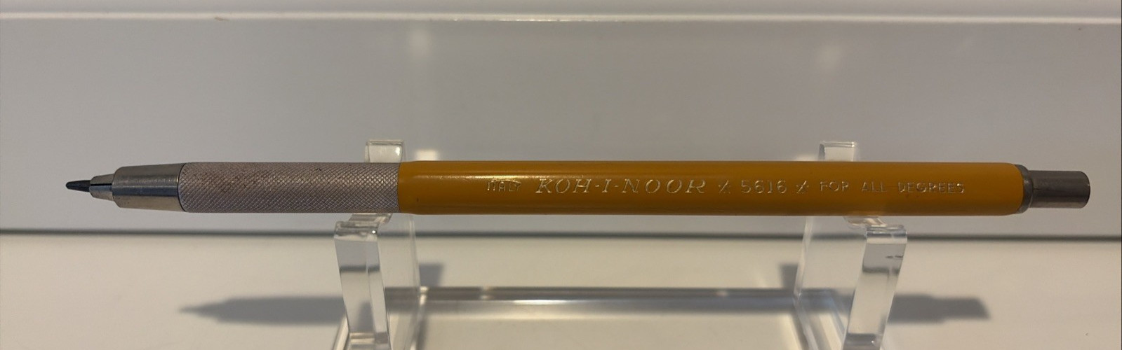 Vtg KOH-I-NOOR 5612 Yellow clutch pencil Lead Holder Made in Italy