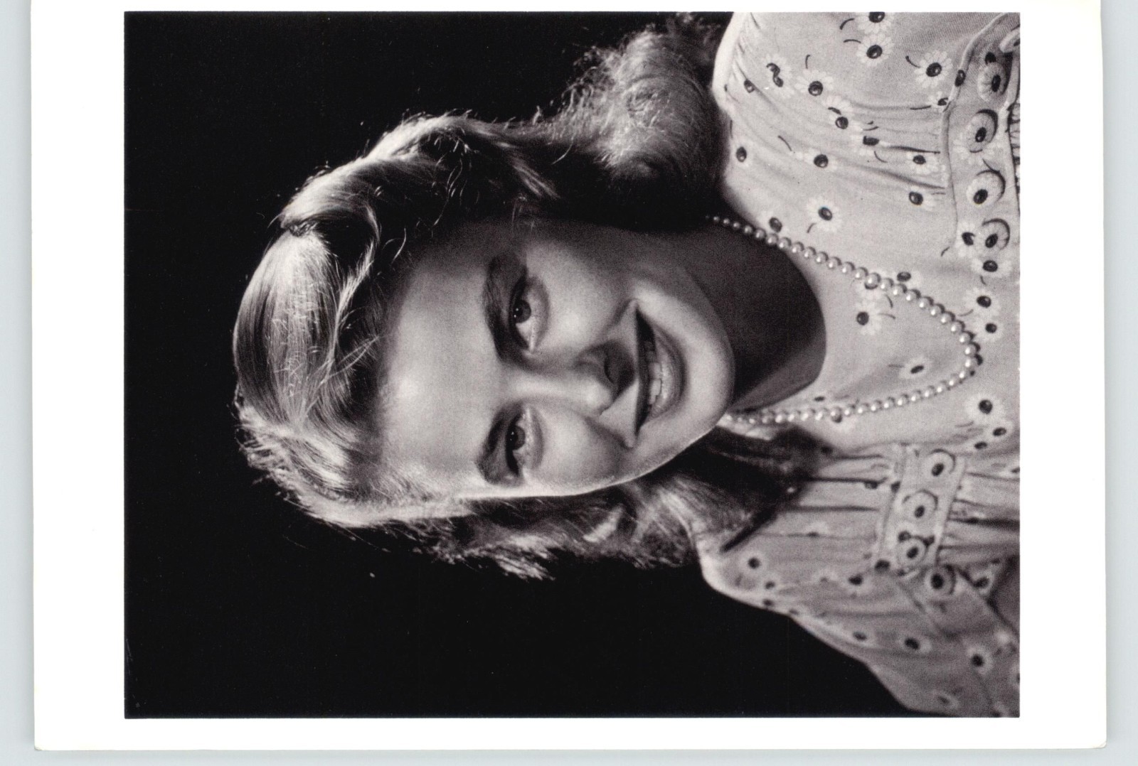 Vintage Studio Portrait Postcard Glamour Woman with Pearl Necklace