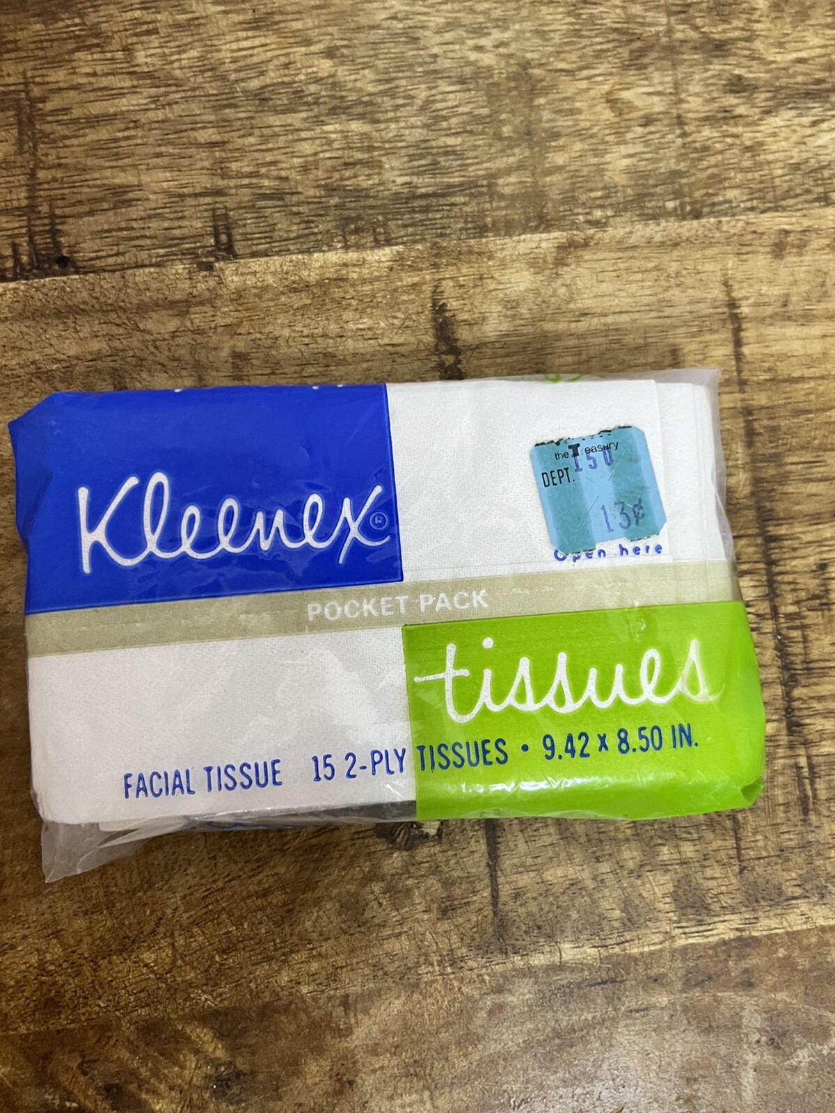 Vintage Kleenex Tissues Pocket Pack 15 2-PLY Tissues