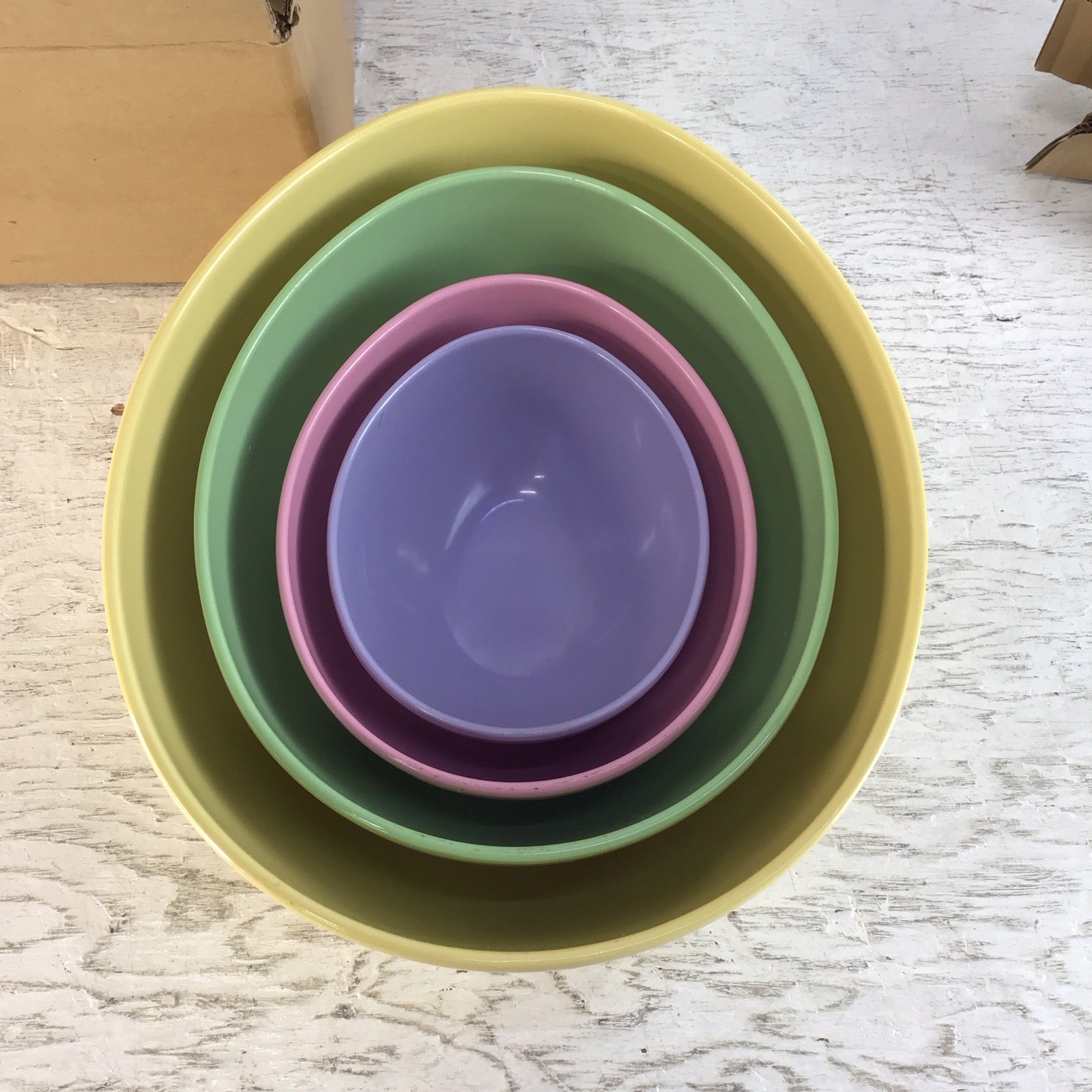 Set Of 4 NEW vtg Pastel Easter Egg Nesting Bowls melamine pink yellow green Set Of 4 NEW vtg Pastel Easter Egg Nesting Bowls melamine pink yellow green