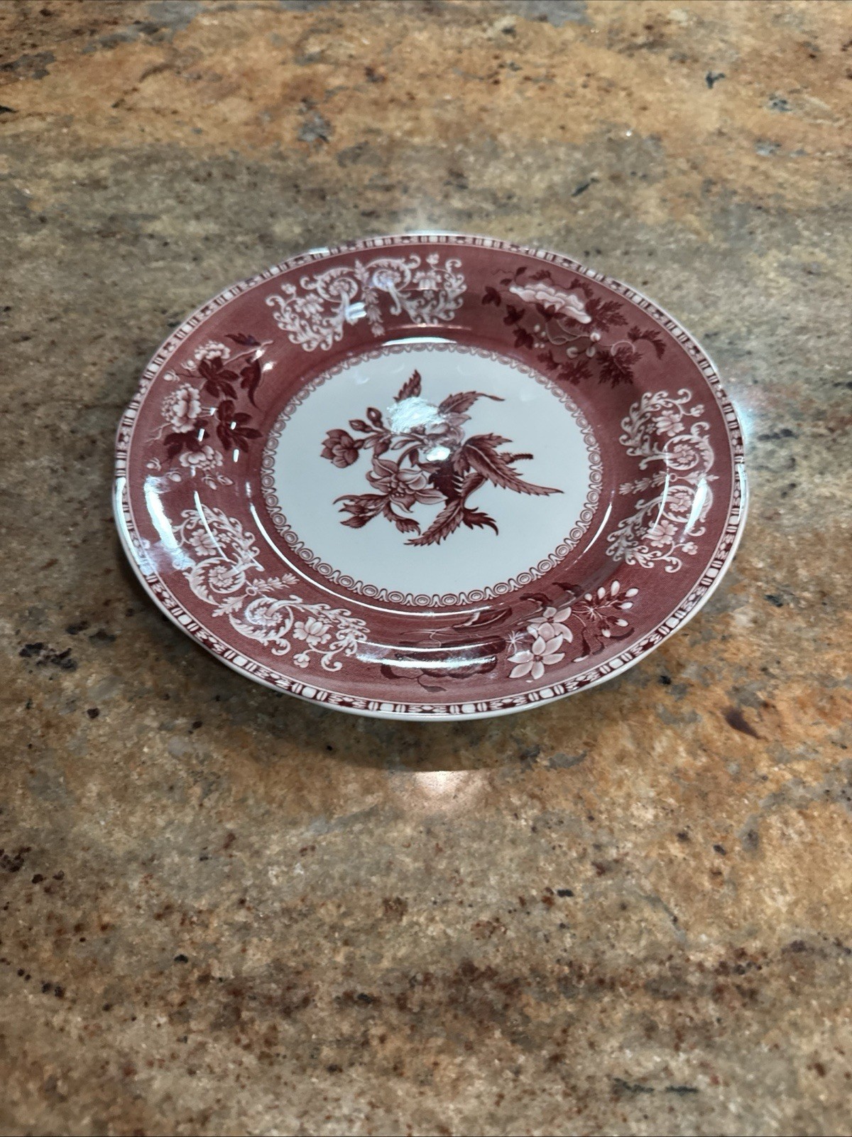 Spode Camilla Red Dinner plates 10.5 Spode Camilla Red Dinner plates 10.5