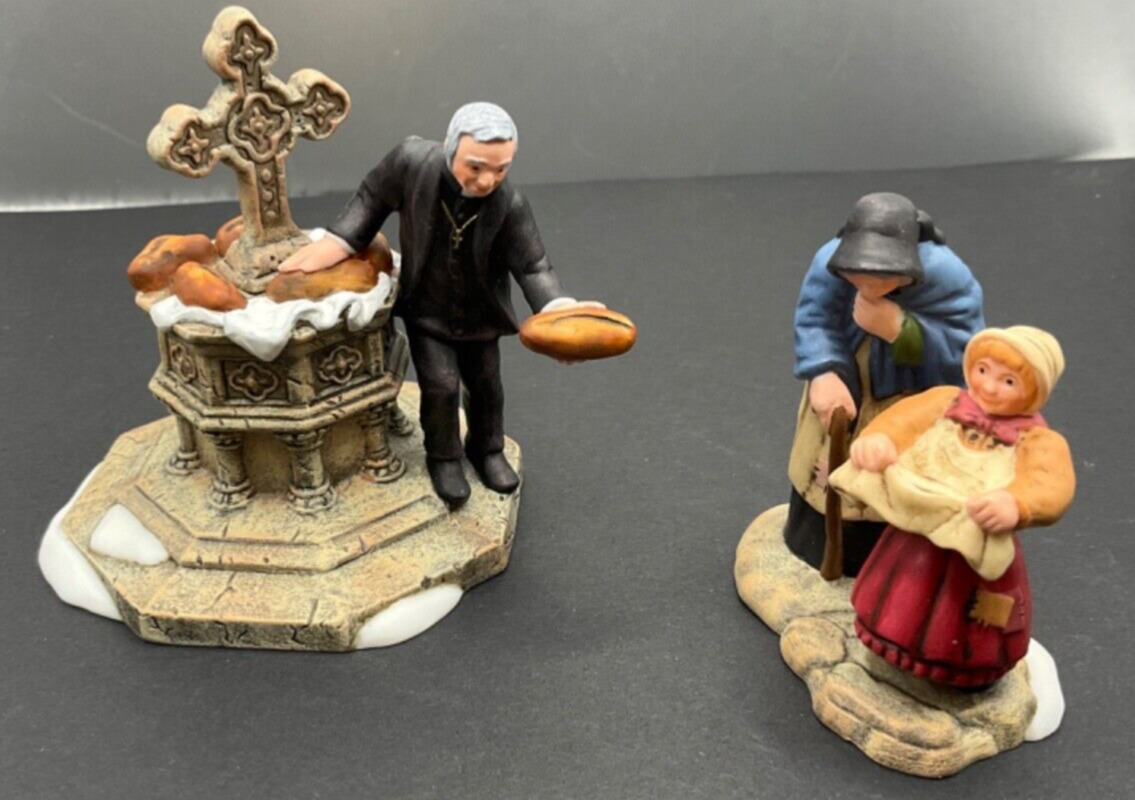 Dept 56  THE CHARITABLE VICAR Set of 2  Dickens Westminster 58566 Department D56