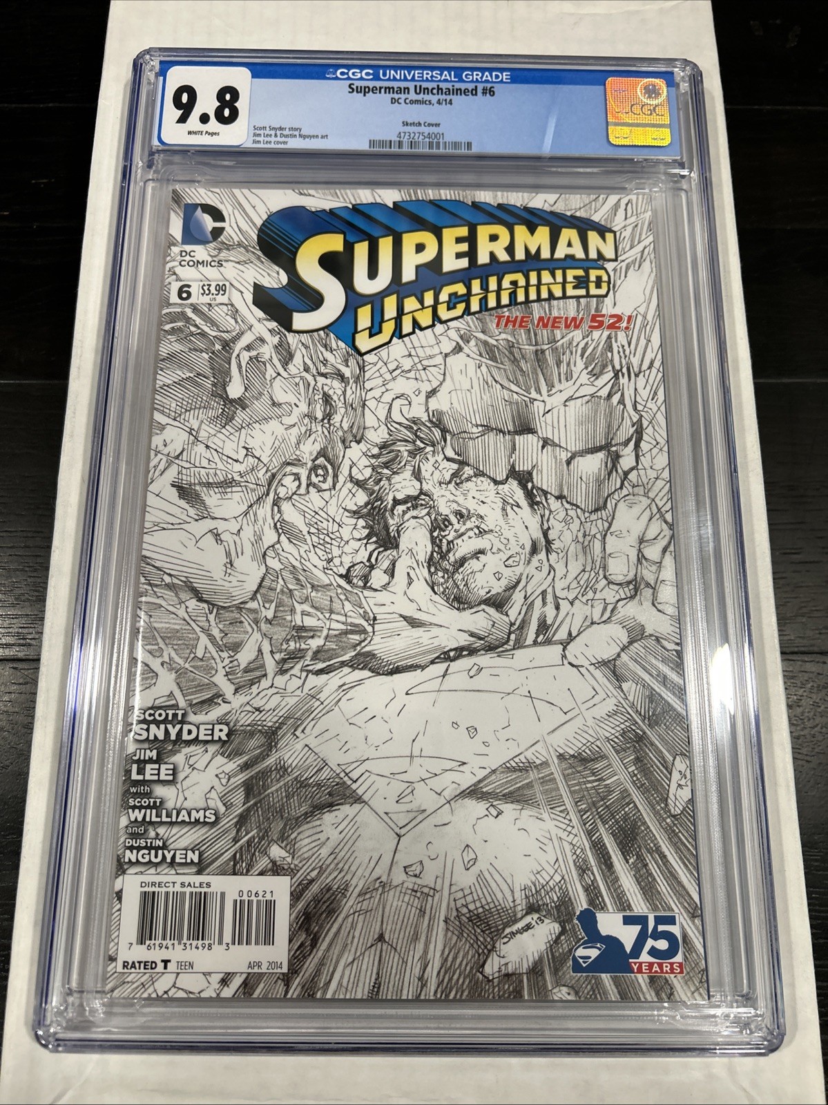 Superman Unchained #6 - CGC 9.8 - Sketch Cover - WP - Key Issue (2014) Superman Unchained #6 - CGC 9.8 - Sketch Cover - WP - Key Issue (2014)