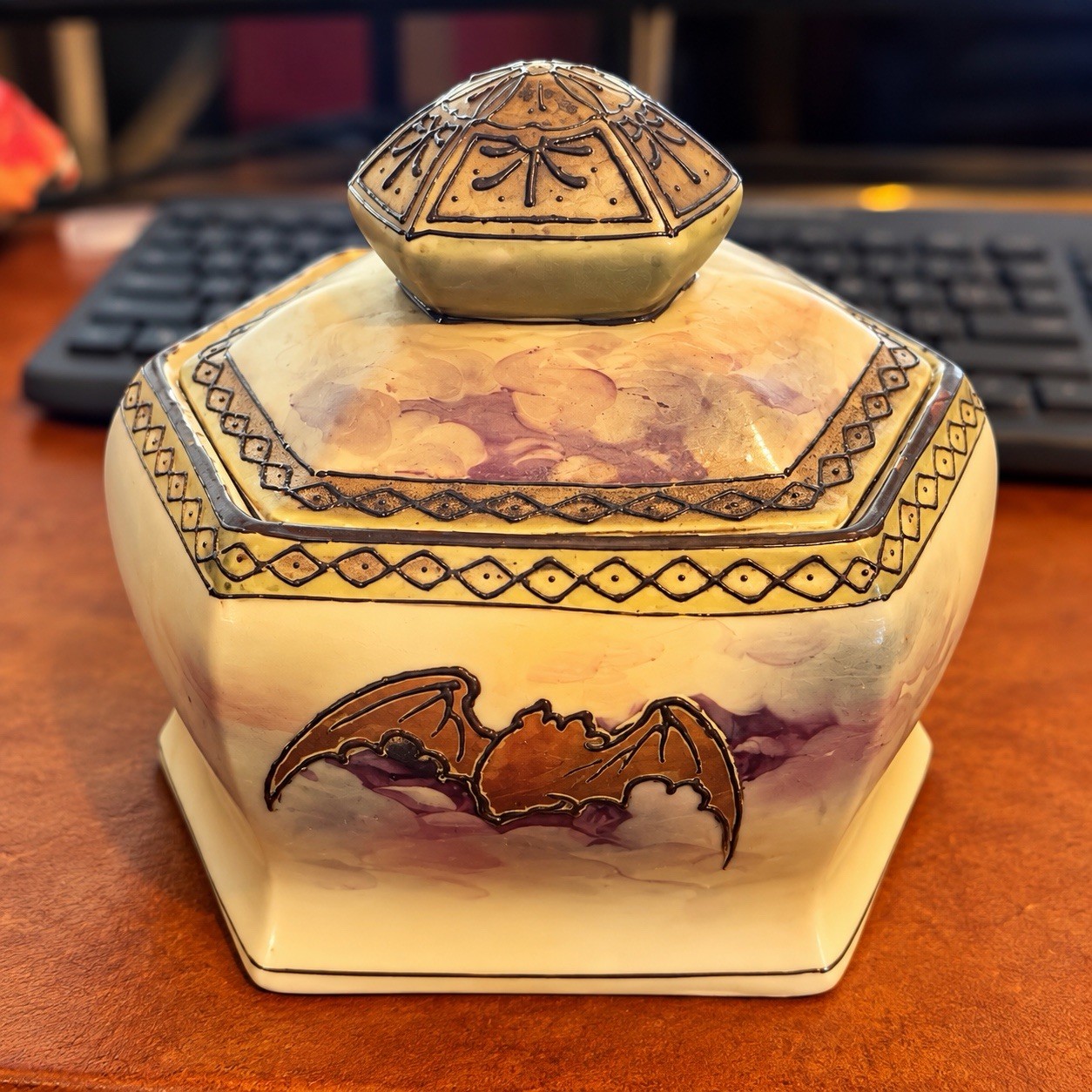 Gothic Bat Ceramic Trinket Box Hexagon Floral Lidded Jewelry Keepsake Box