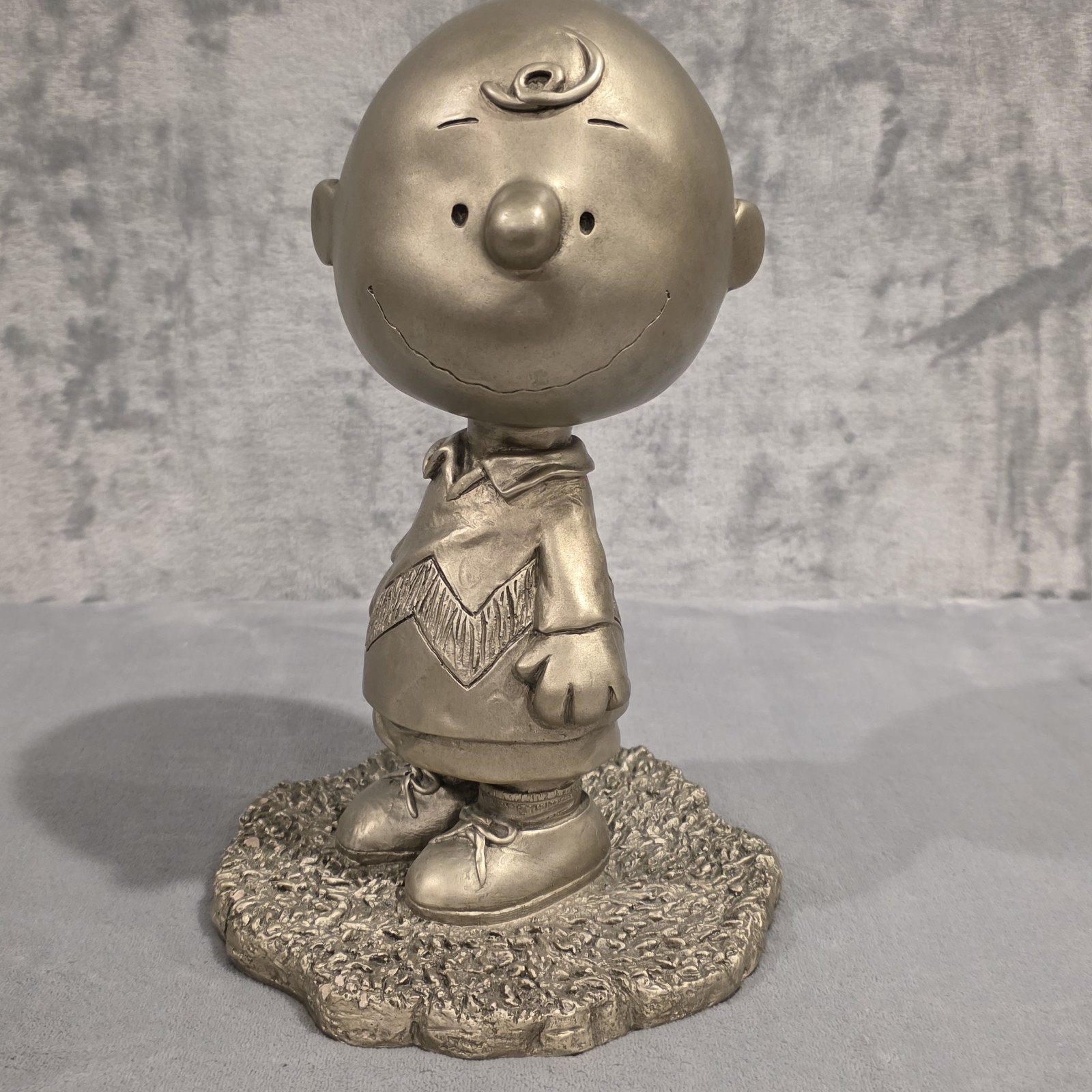 Austin Sculpture Peanuts Day Dreamer Charlie Brown Statue Austin Sculpture Peanuts Day Dreamer Charlie Brown Statue