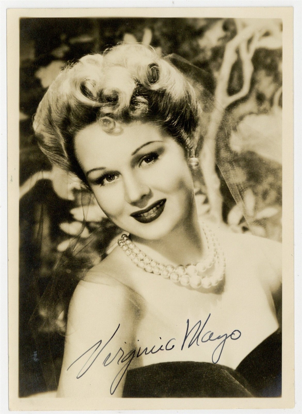 Virginia Mayo 1945 Signed 5x7 American Actress Danny Kaye Photo Portrait J14149