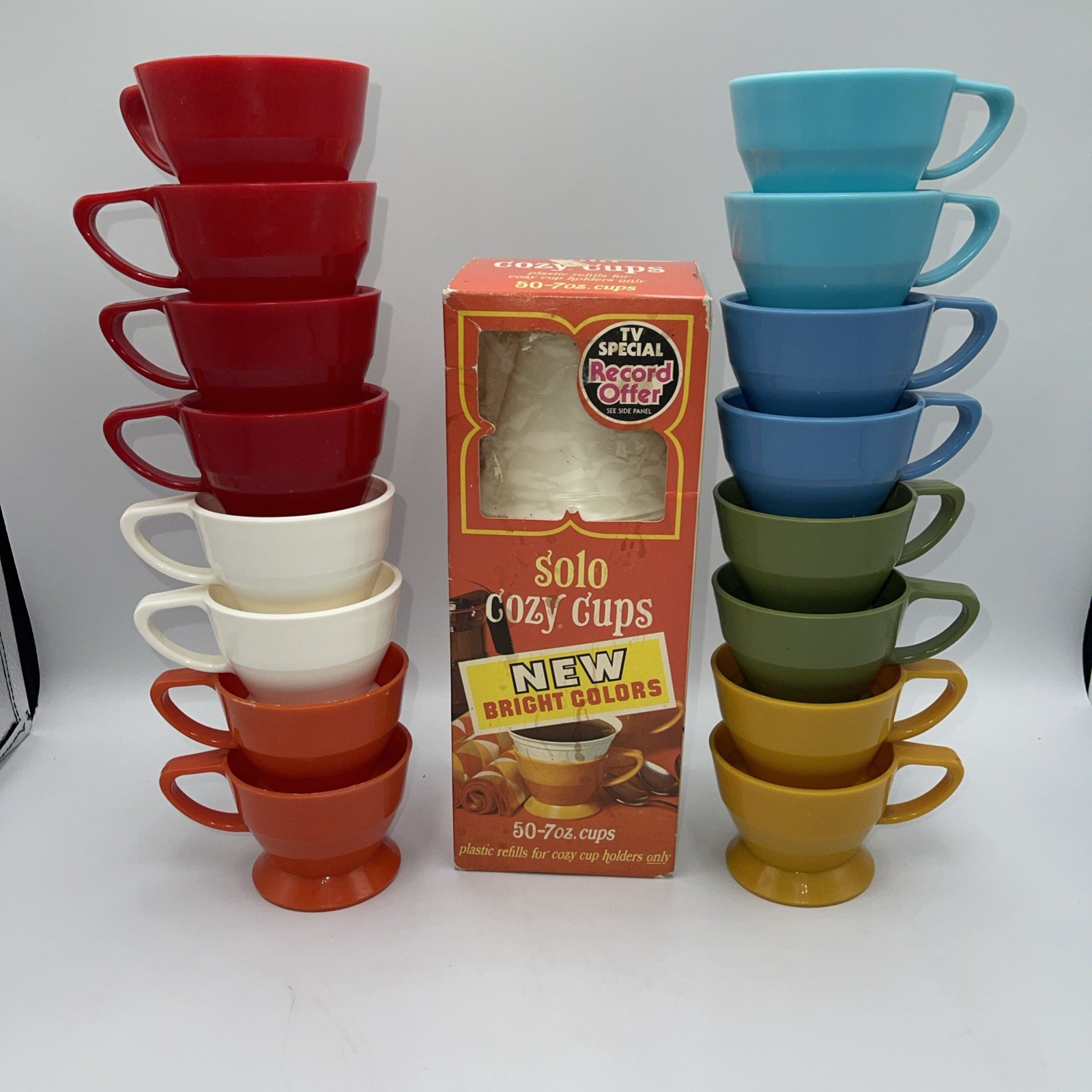 Vintage Solo Cozy Cup Holders Handles #68 & 68A Retro Refill Solo Cups Lot Of 16 Vintage Solo Cozy Cup Holders Handles #68 & 68A Retro Refill Solo Cups Lot Of 16