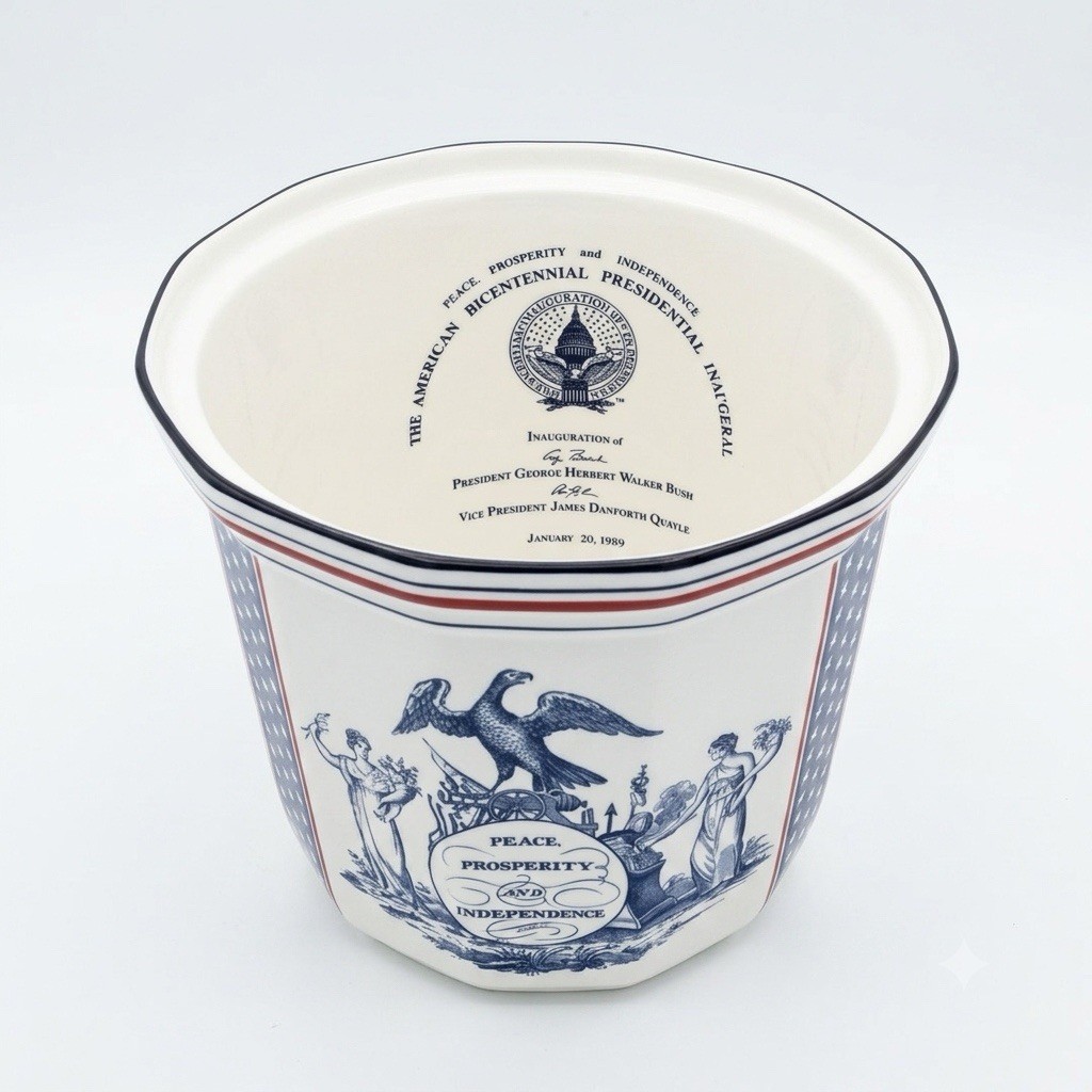 1989 George H.W. Bush Inaugural Planter Pfaltzgraff Mottahedeh Bicentennial 7.5”