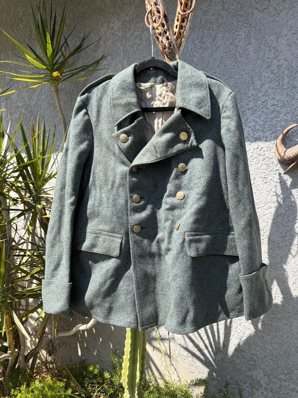 WW2 Swiss Army Jacket Wool Military Pea Coat SZ M - L Rare 40s / 50s Vintage WW2 Swiss Army Jacket Wool Military Pea Coat SZ M - L Rare 40s / 50s Vintage