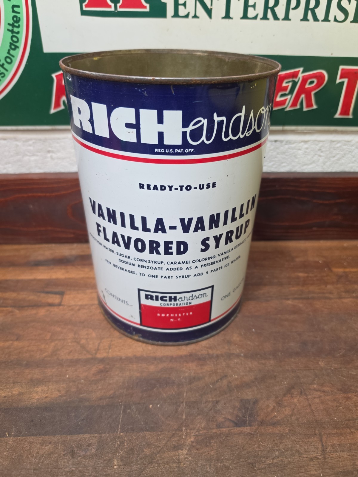 CR5- Rare antique  Richardson  Vanilla Syrup Can 1 gallon