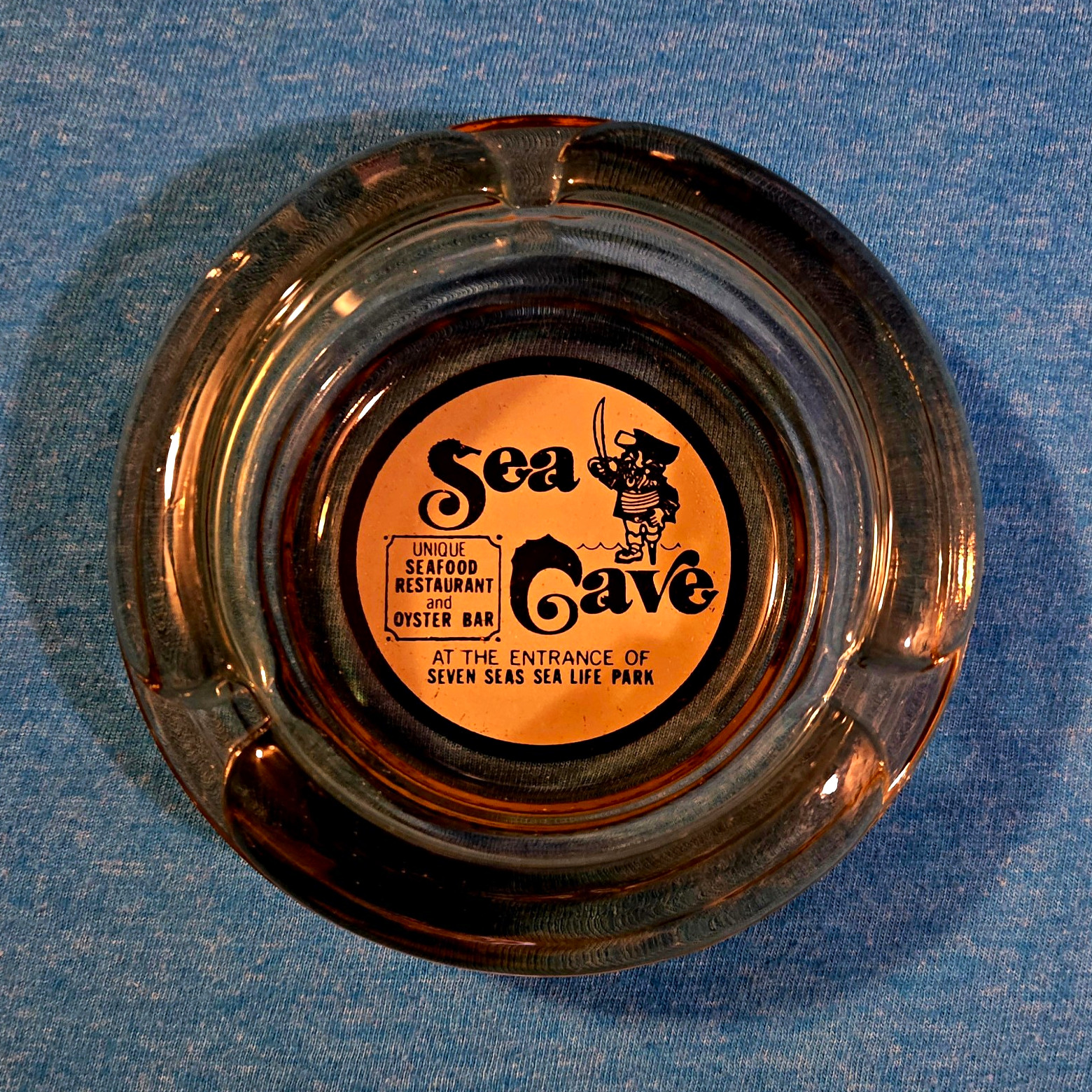 Vintage Sea Cave Restaurant Amber Glass Ashtray Seven Seas, Arlington Texas RARE