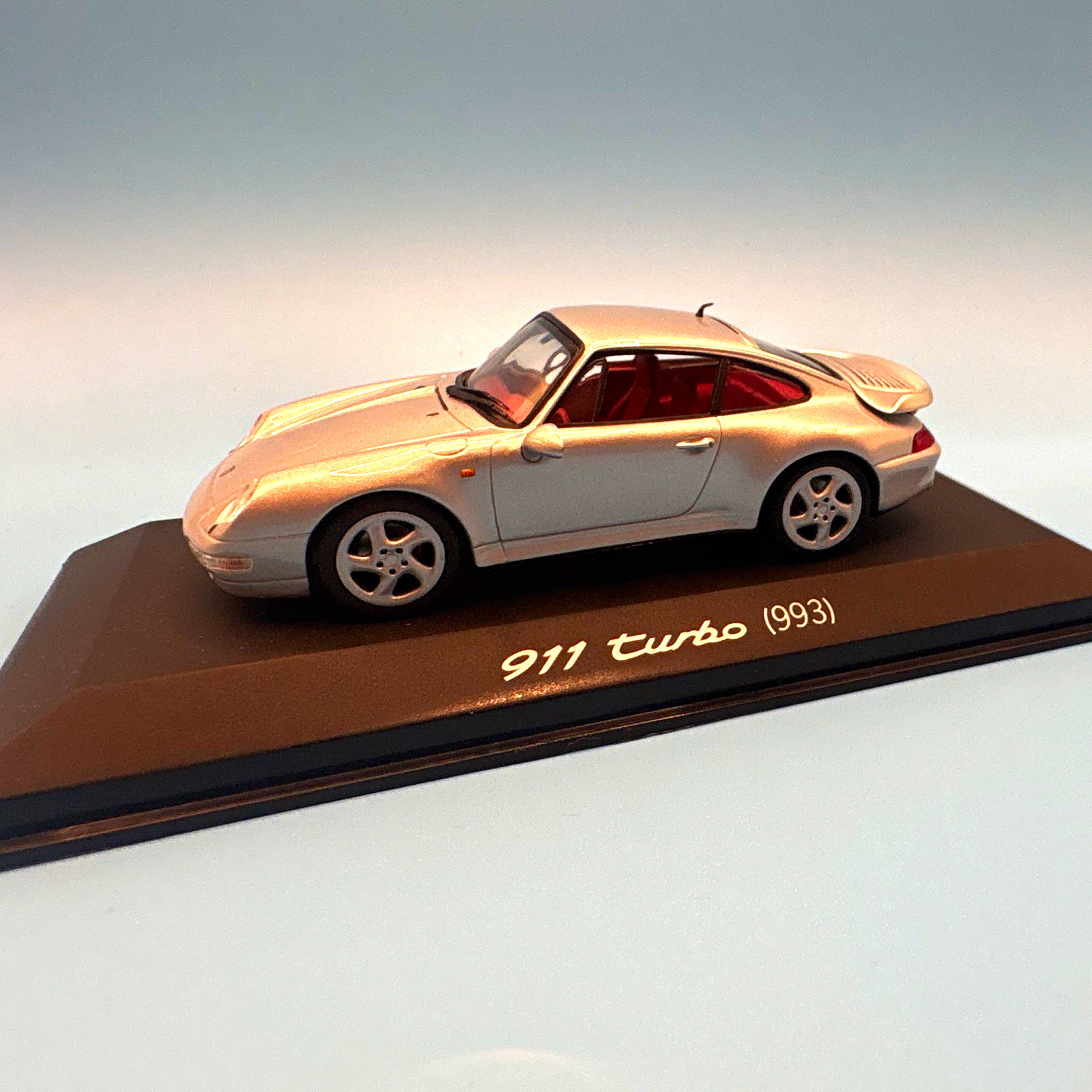 MINICHAMPS Porsche 911 Turbo (993) 1993 Silver 1:43 Diecast Model Car
