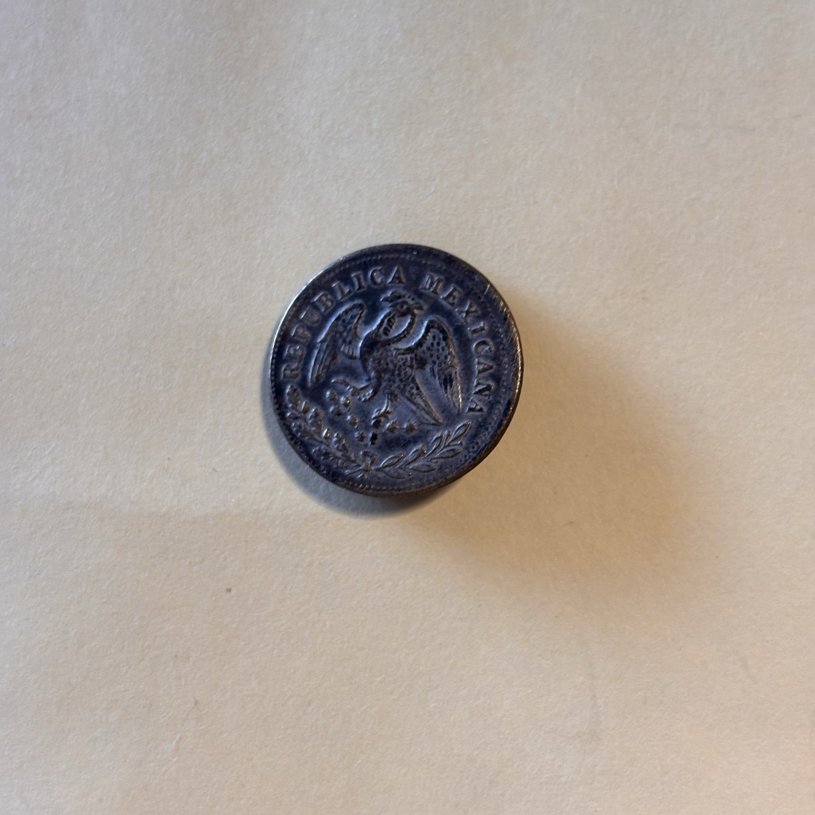 1859 Dated Mexico Military Button Dug First Republic, 2 Reales Module