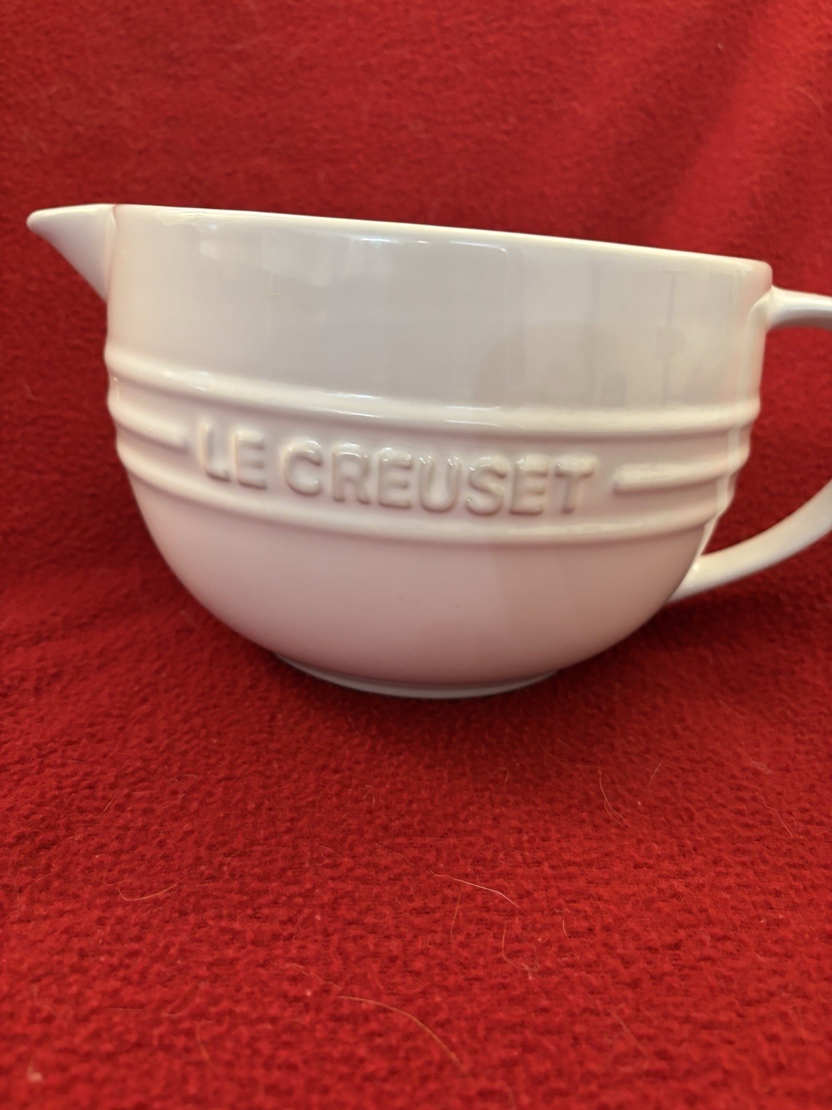 Le Creuset Stoneware Traditional Batter/Mixing Bowl 2 Quart Handled (13-29)