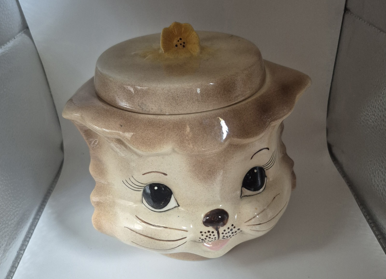 VTG Cat Kitty Cookie Jar Miss Priss Style Hand Painted Beige White yellow