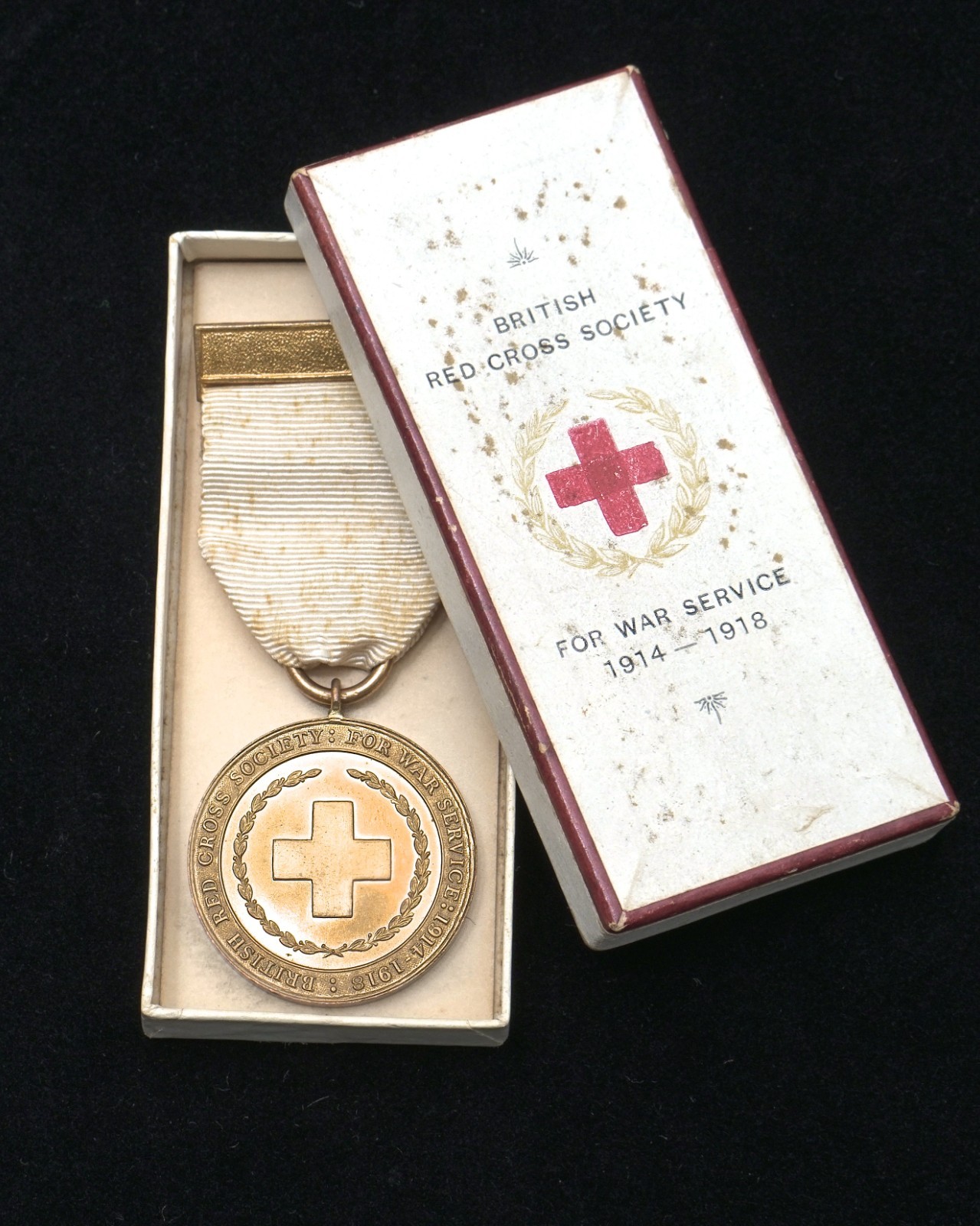 WWI British Red Cross Society War Service Medal in Original Box, Maker Marked