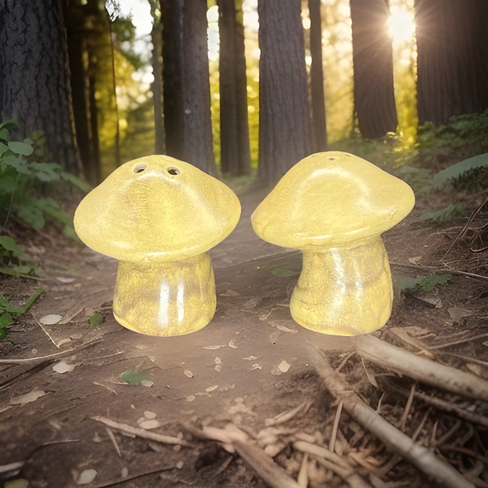Mushroom Salt & Pepper Shakers Ceramic No Stoppers Fungi Outdoors Nature Vintage