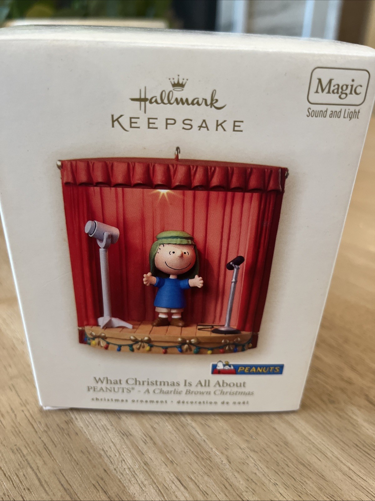 Hallmark Keepsake Peanuts 2007 \'What Christmas Is All About\' Ornament Linus NIB