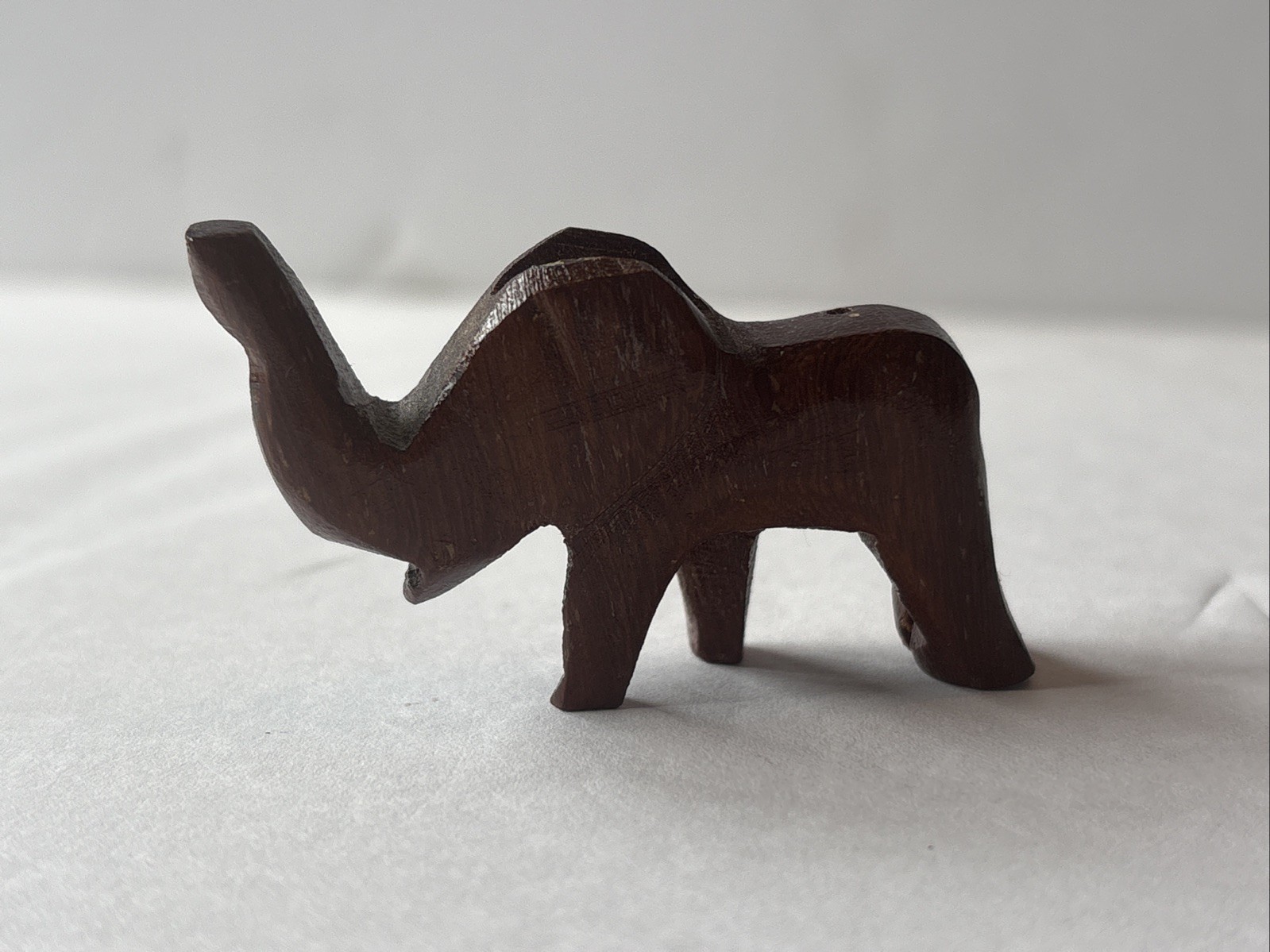 Vintage Wooden Hand-Carved Elephant Figurine Teak Wood Made In Thailand Vintage Wooden Hand-Carved Elephant Figurine Teak Wood Made In Thailand