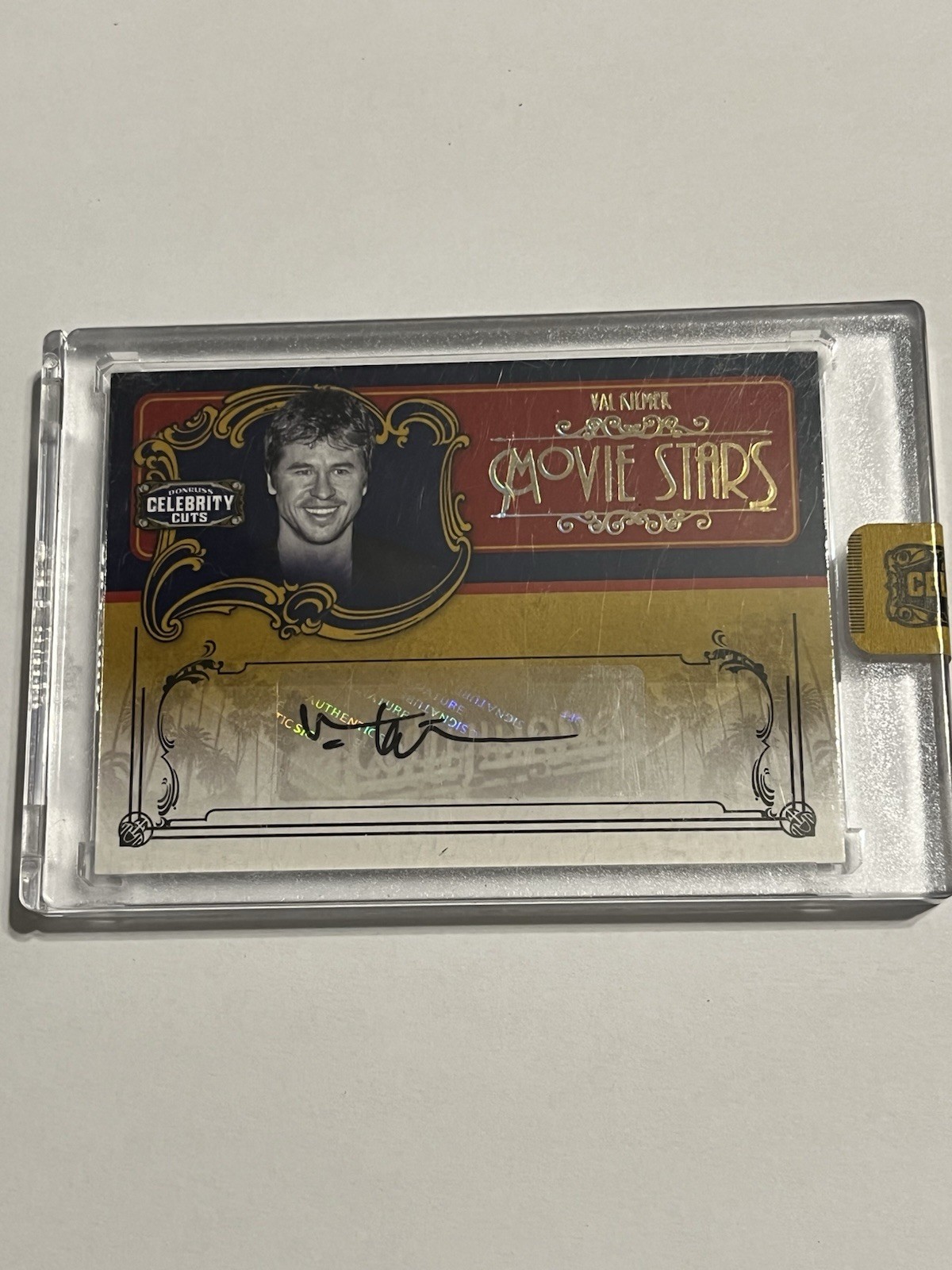 Val Kilmer 2008 Donruss Americana Celebrity Cuts Autograph 5/5 READ DESCRIPTION Val Kilmer 2008 Donruss Americana Celebrity Cuts Autograph 5/5 READ DESCRIPTION