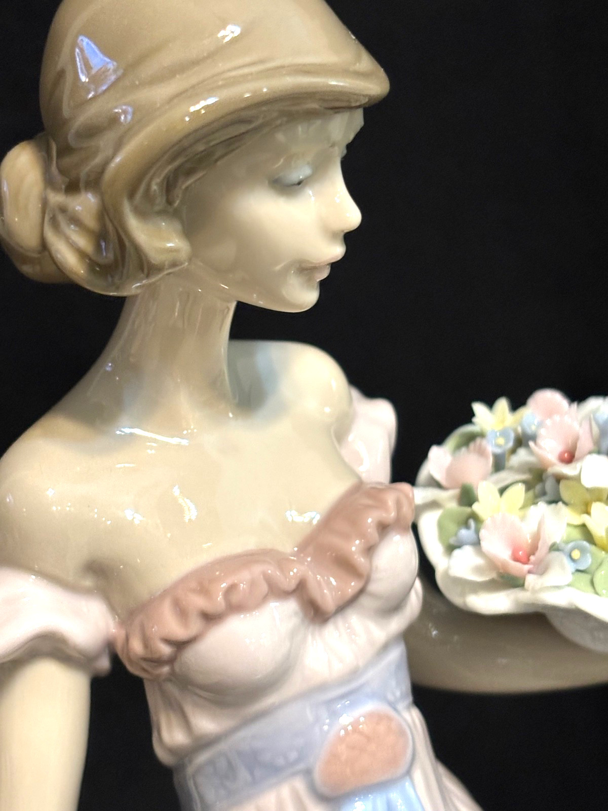 Lladro Figurine Lladro Figurine