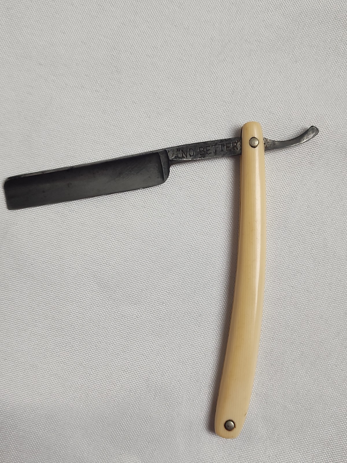 Vintage Straight Razor John R. Queen \