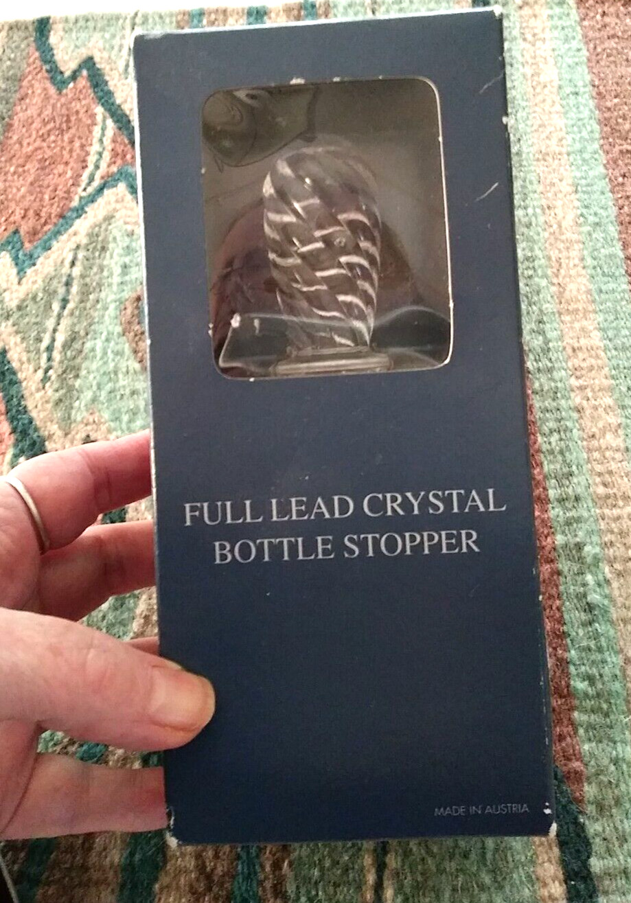 NEW IN BOX TOWLE FULL LEAD CRYSTAL BOTTLE DECANTER TWIST STOPPER AUSTRIA NIB