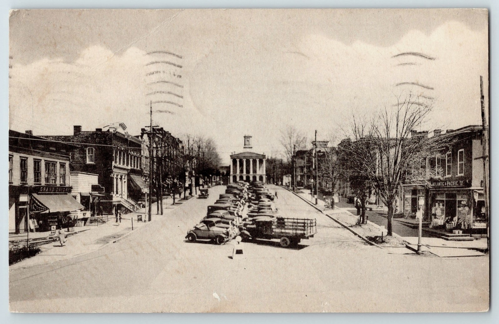 [42J12] Postcard 1938, Public Square Montrose PA