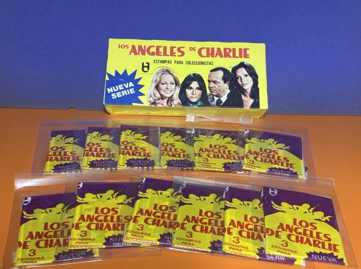 RARE 1977 TOPPS “CHARLIE’s ANGELS” MEXICAN BOX & 12 UNOPENED WAX PACKS RARE 1977 TOPPS “CHARLIE’s ANGELS” MEXICAN BOX & 12 UNOPENED WAX PACKS
