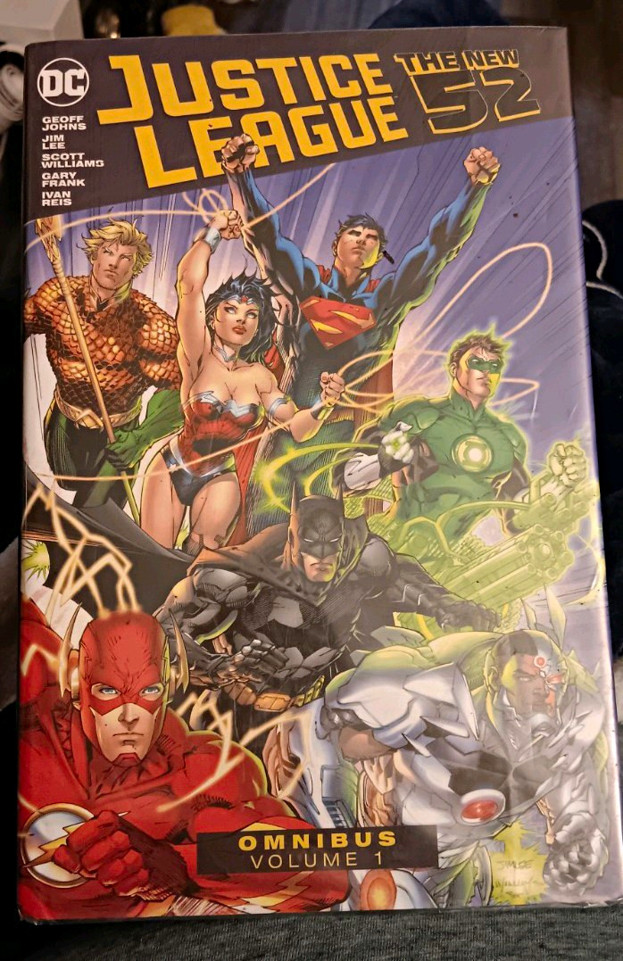 DC Comics Justice League: The New 52 Omnibus Vol 1 Graphic Novel (Modern Age)