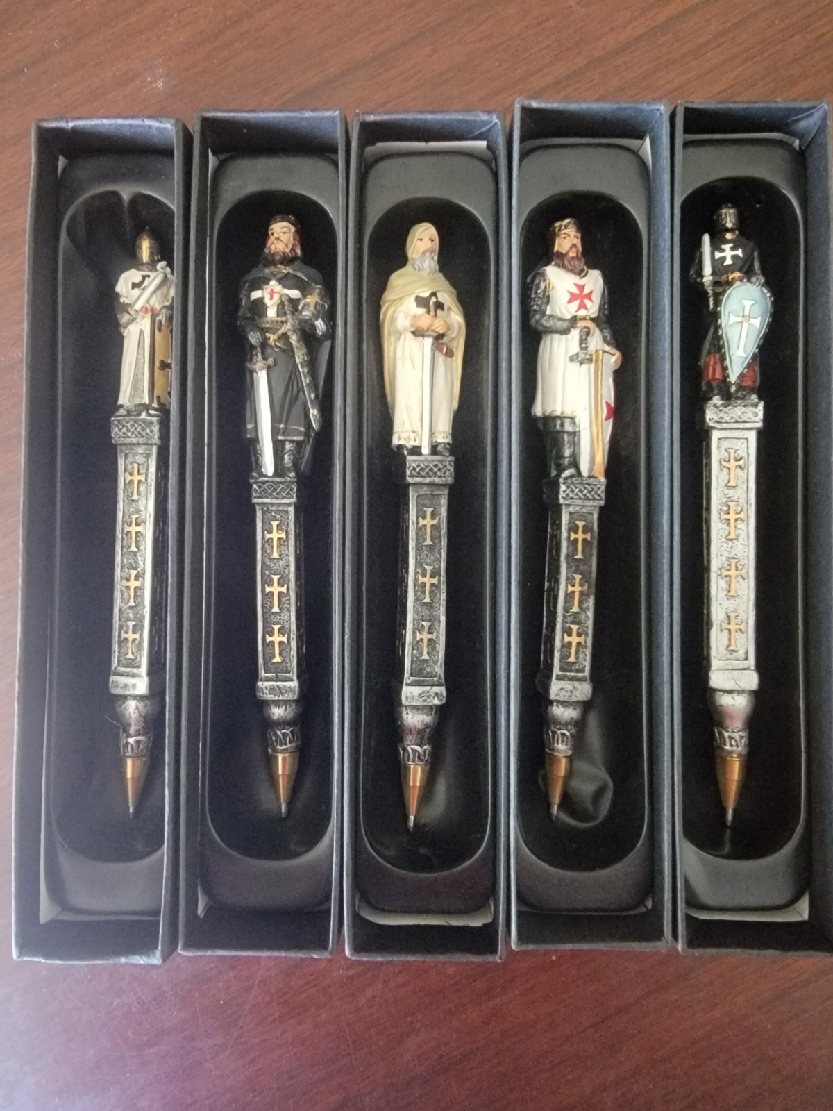 Set of 5 Medieval Crusader Templar Knights Of The Cross Le Fleur Writing Pens Set of 5 Medieval Crusader Templar Knights Of The Cross Le Fleur Writing Pens