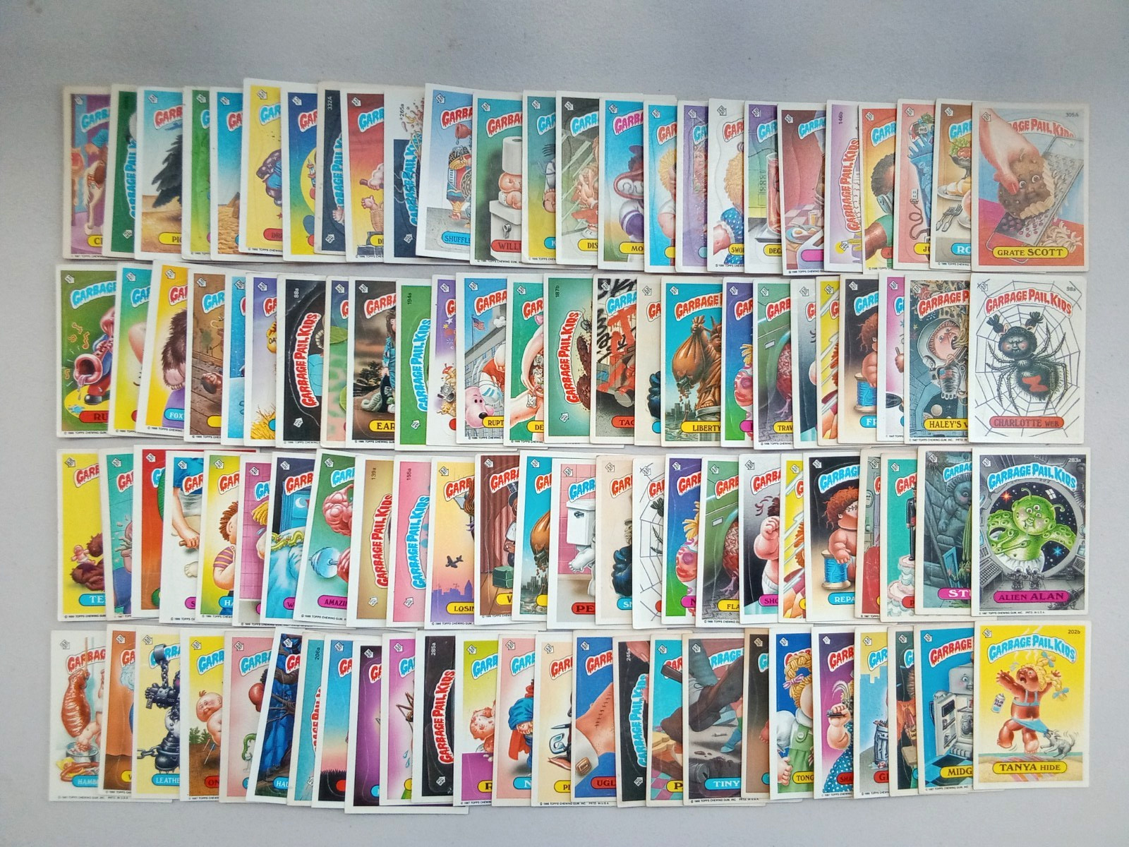 100 Garbage Pail Kids Cards (Original Series) 1986/1987 --No Duplicates-- 100 Garbage Pail Kids Cards (Original Series) 1986/1987 --No Duplicates--