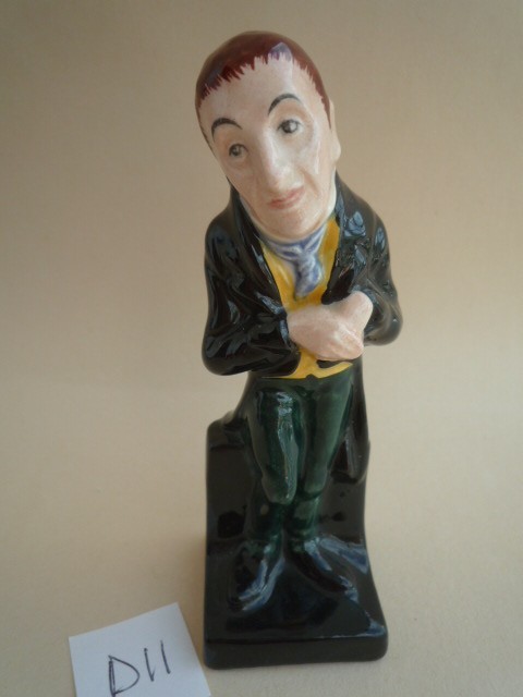 VINTAGE ROYAL DOULTON DICKENS FIGURE URIAH HEEP PERFECT CONDITION D11 VINTAGE ROYAL DOULTON DICKENS FIGURE URIAH HEEP PERFECT CONDITION D11