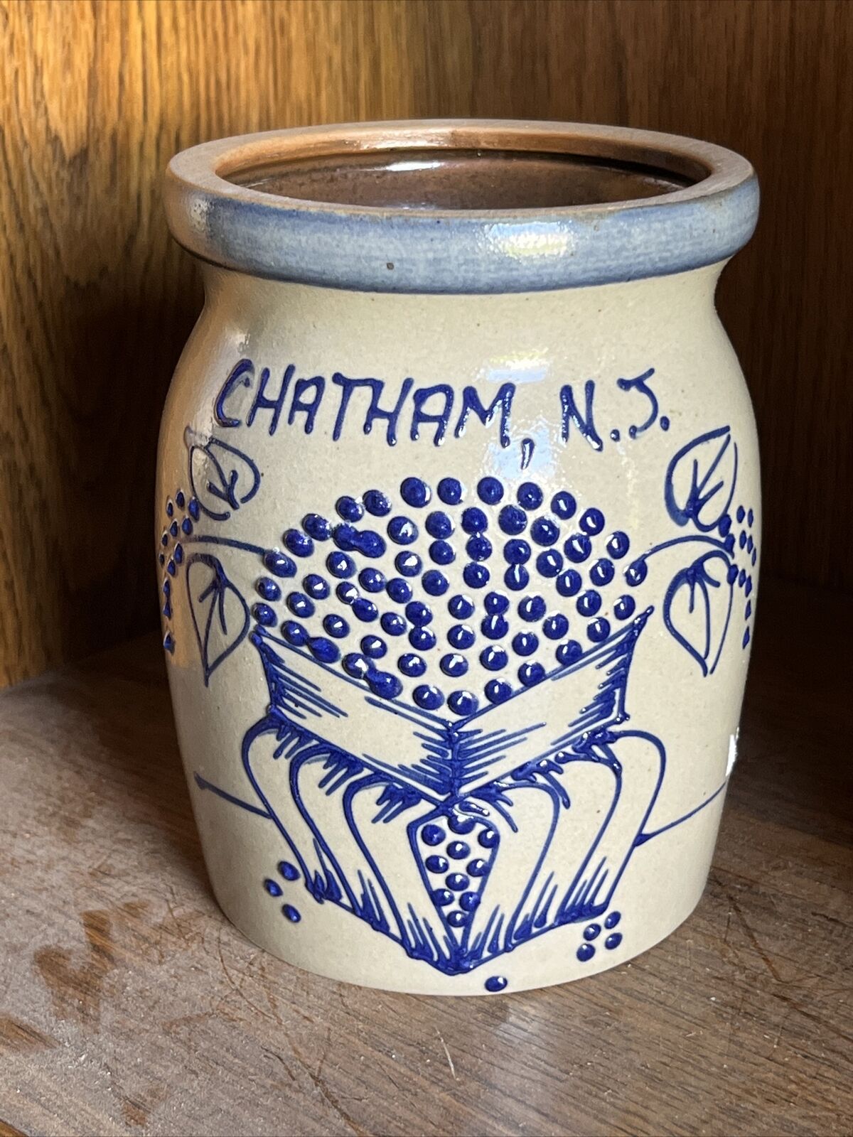 Decorated Ceramic Stoneware Crock Utensil Holder Chatham NJ 5.5\