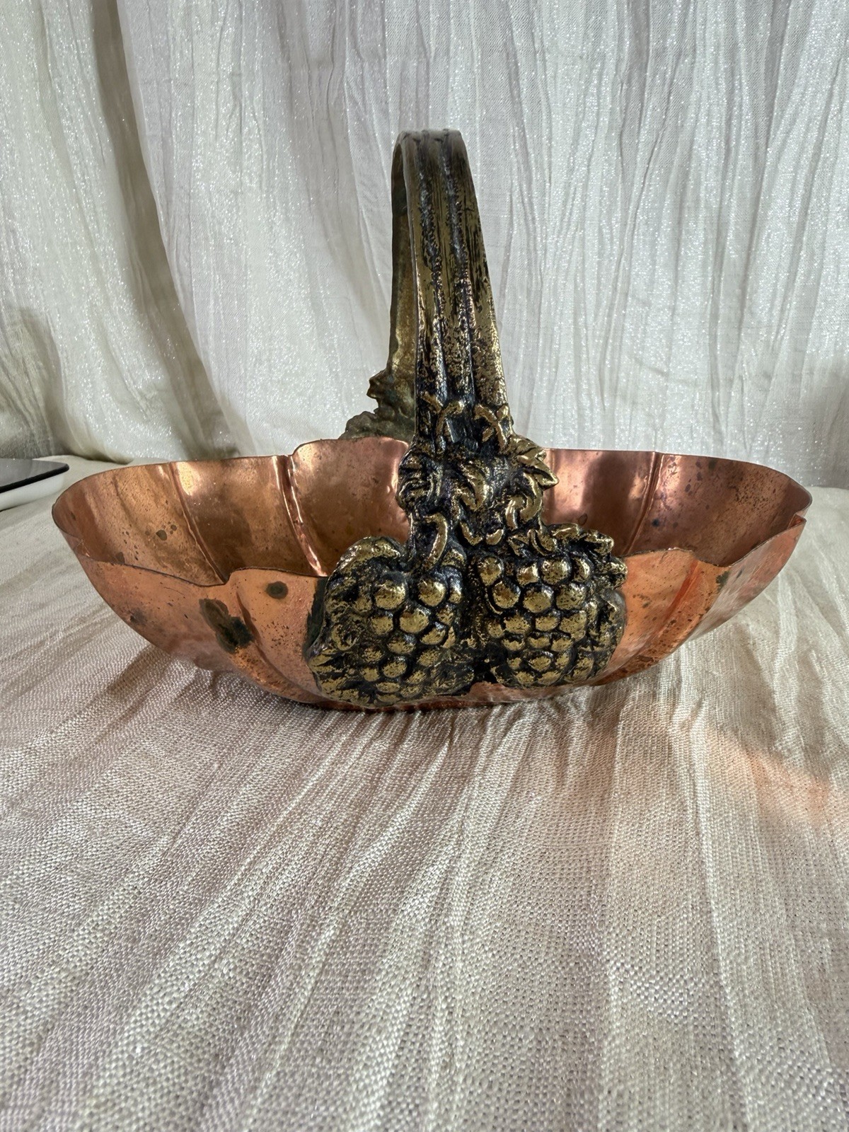 Vintage Copper Basket Brass Grape Handle Scalloped Oval Bowl