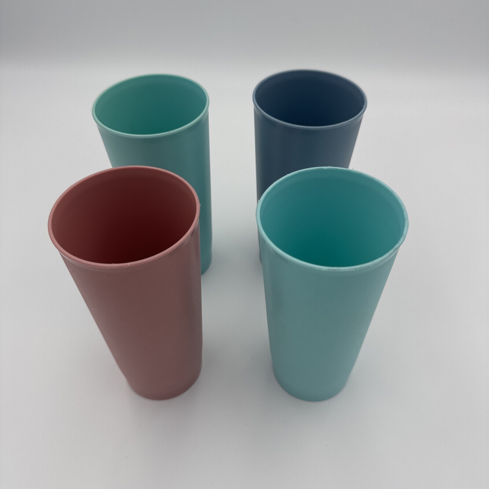 4 Vintage Tupperware Tumblers # 873-32,33,34,35 Aqua,Pink,Blue,Grey (pastel?) 4 Vintage Tupperware Tumblers # 873-32,33,34,35 Aqua,Pink,Blue,Grey (pastel?)