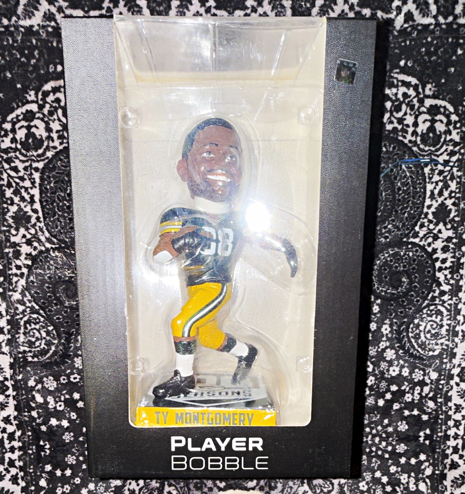 NFL Ty Montgomery Packers Pro Shop Player Bobblehead #88 NFL Ty Montgomery Packers Pro Shop Player Bobblehead #88