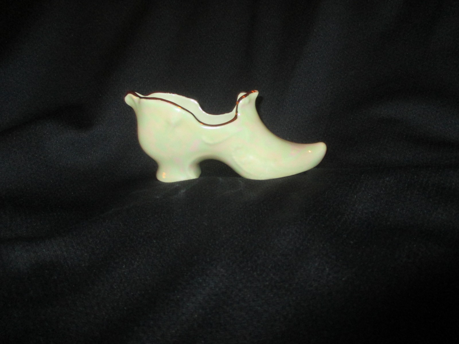Slipper Shoe Figurine Holley Rose China Iridescent 22K Gold La Anna PA