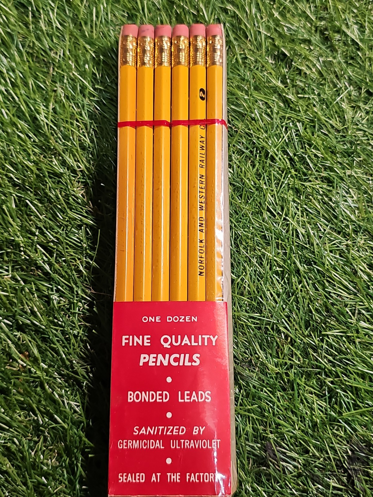 Vintage Norfolk & Western Railway Advertising Pencil Set NOS Unused Railroad... Vintage Norfolk & Western Railway Advertising Pencil Set NOS Unused Railroad...
