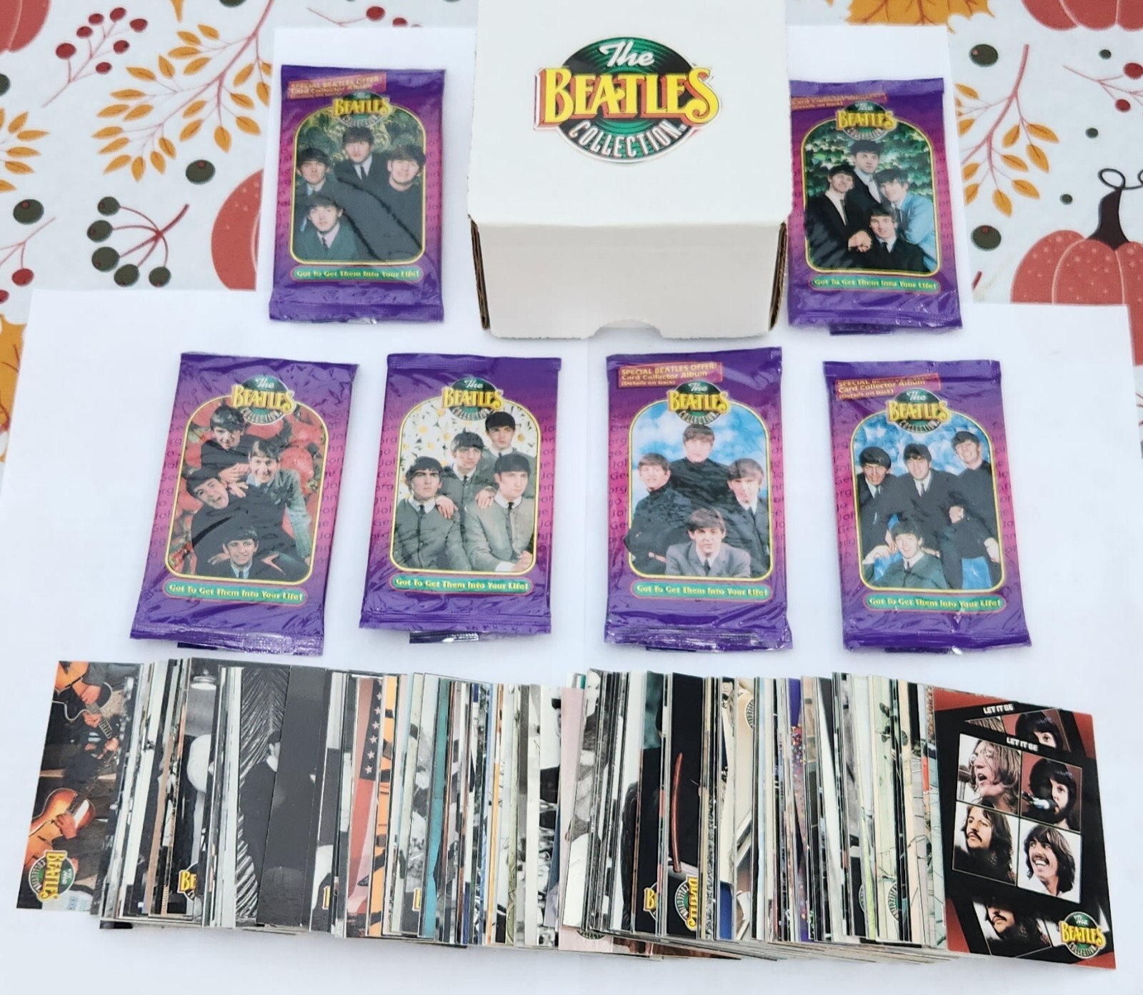 The Beatles 1993 Collection Complete Set of 220 Cards plus w/6 wrappers