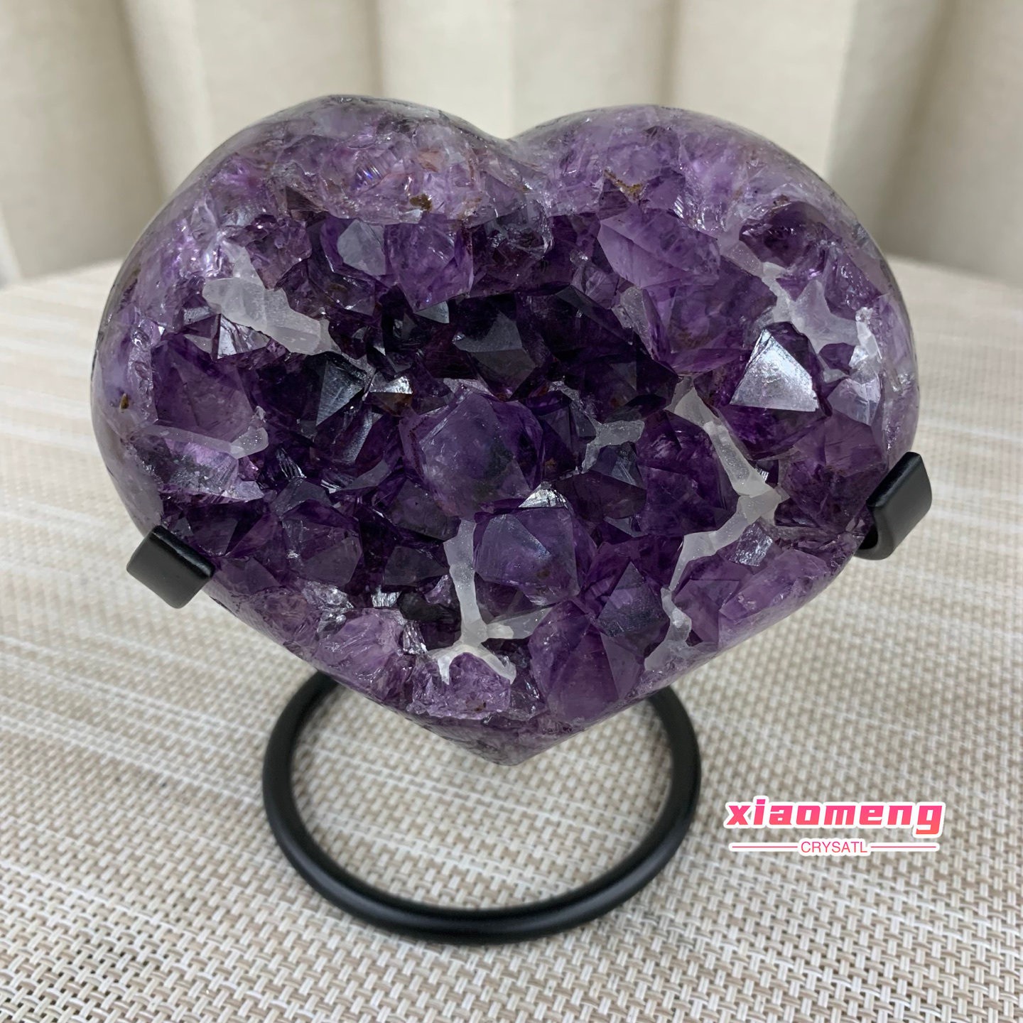 1.27LB   Exquisite natural amethyst cave heart-shaped cut specimen