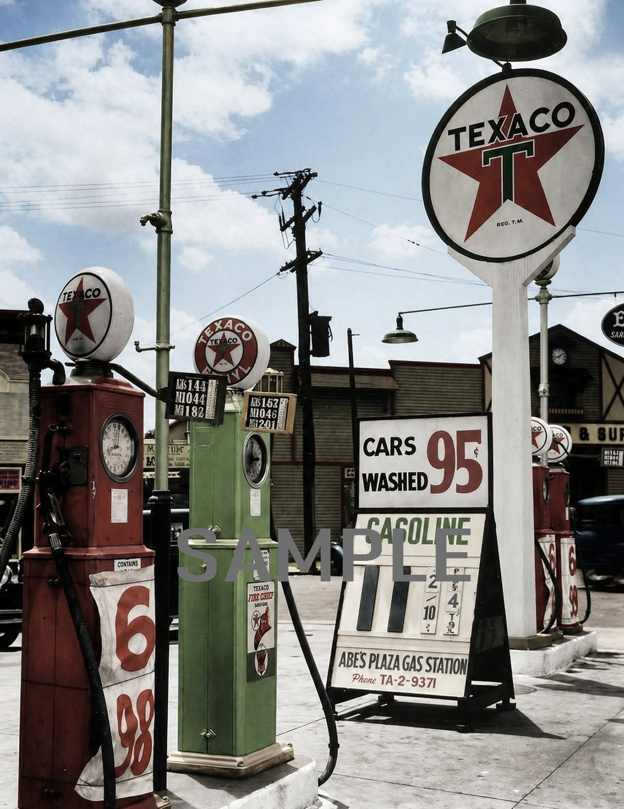 1930s TEXACO Gas Station - 11 Cents a Gallon 8.5x11 Photo (239-C)