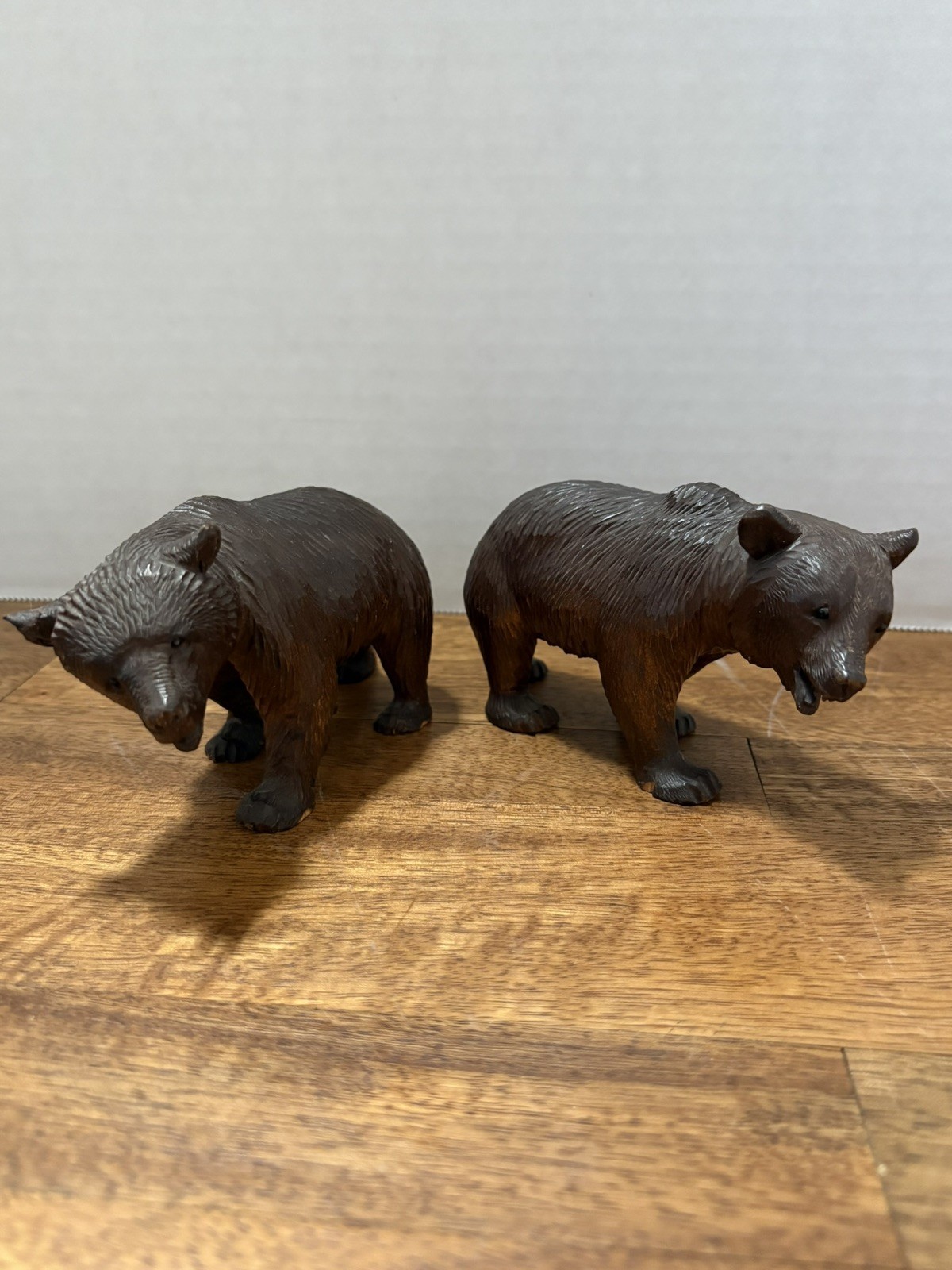 Antique German Black Forest Carved Walnut Grizzly Bear Pair of 2 Wood Sculpture 