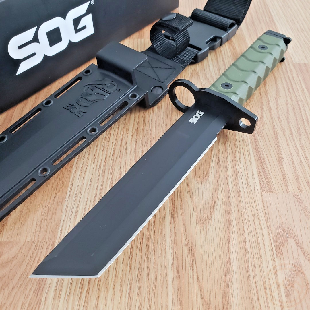 SOG Combat Fixed Knife 7.13\