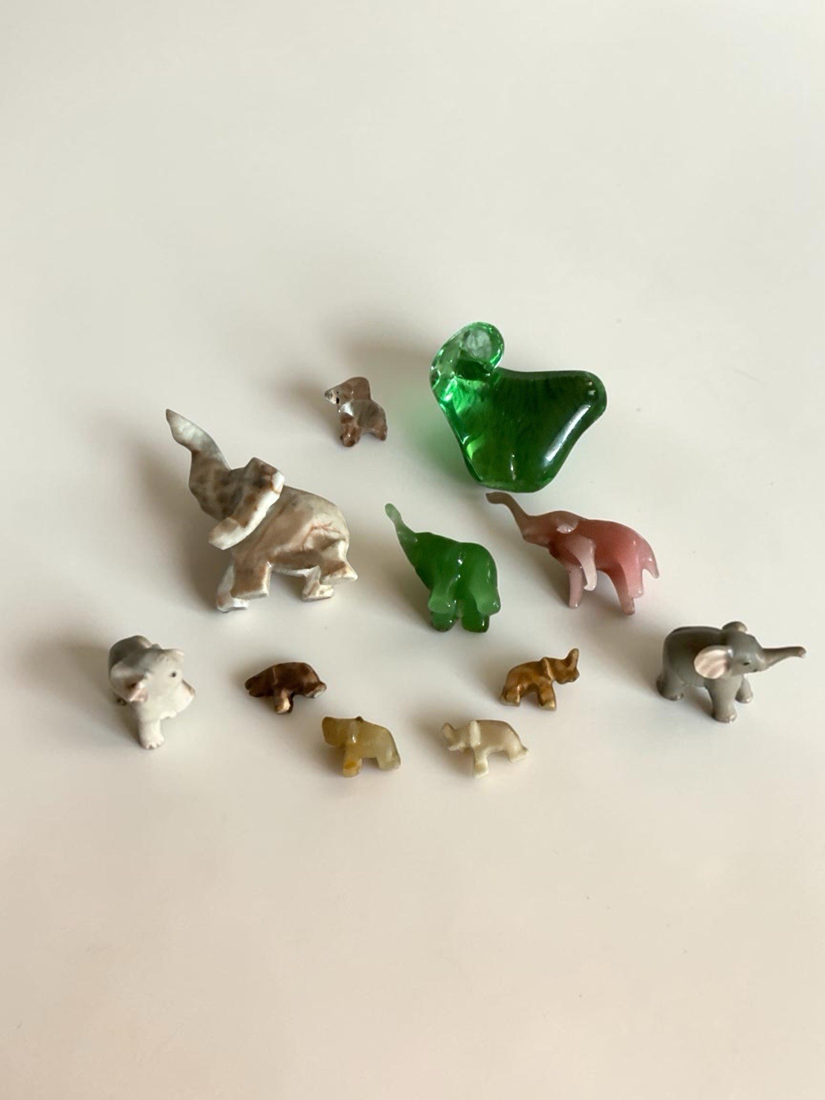 Small & Tiny VTG Elephant Collectible Figurines Glass, Stone,Lot 9 Pieces Small & Tiny VTG Elephant Collectible Figurines Glass, Stone,Lot 9 Pieces