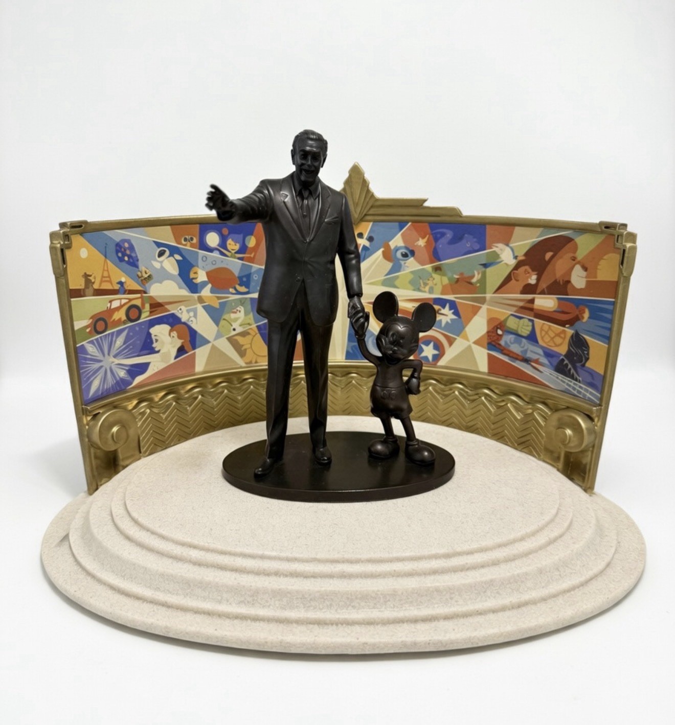 Disney Walt & Mickey Figurine 8.7 Inch Adventure World Disneyland Paris