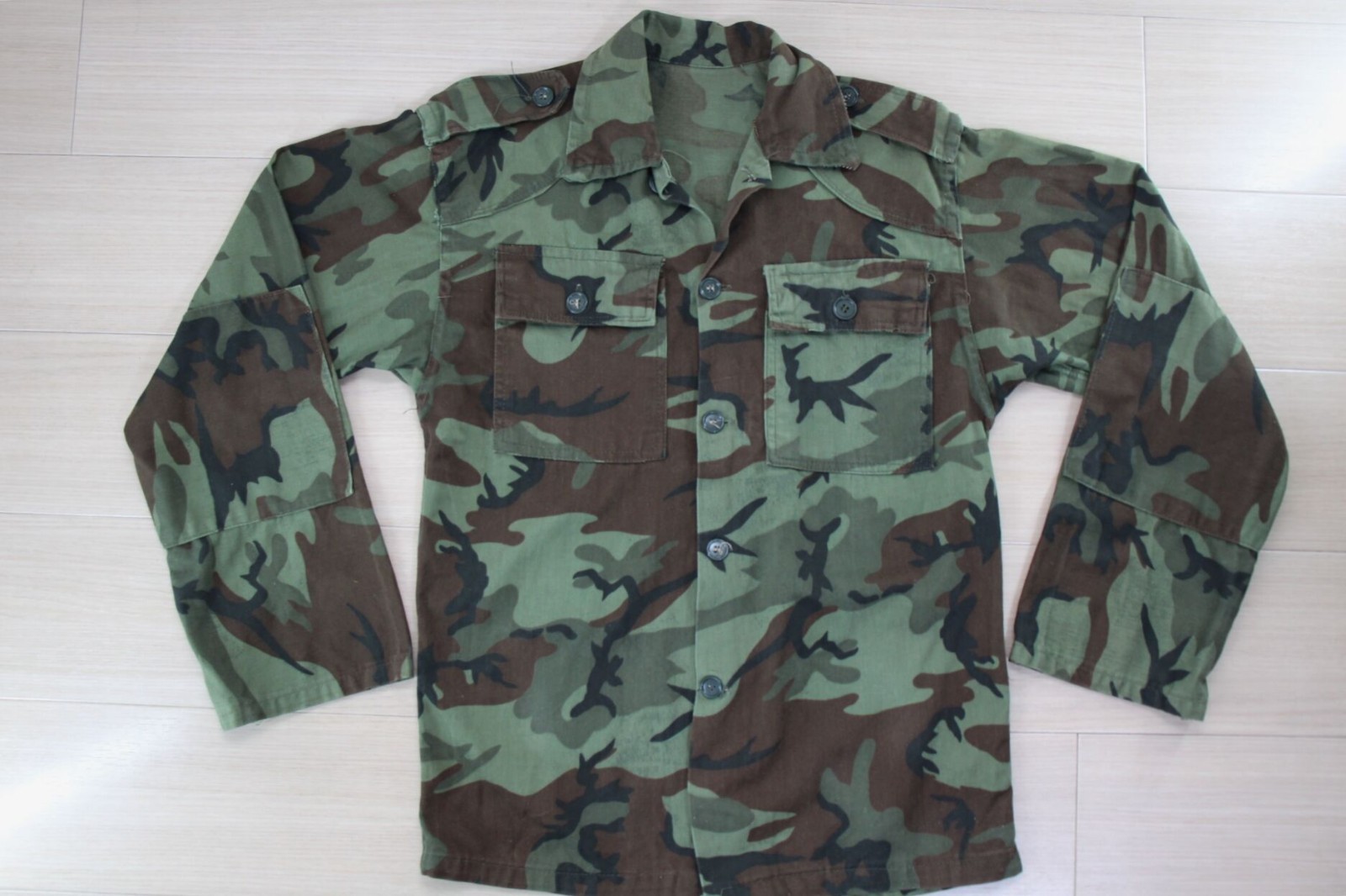 Vietnam War ARVN South Vietnamese Leaf Camouflage Combat Jacket Large Size  O68