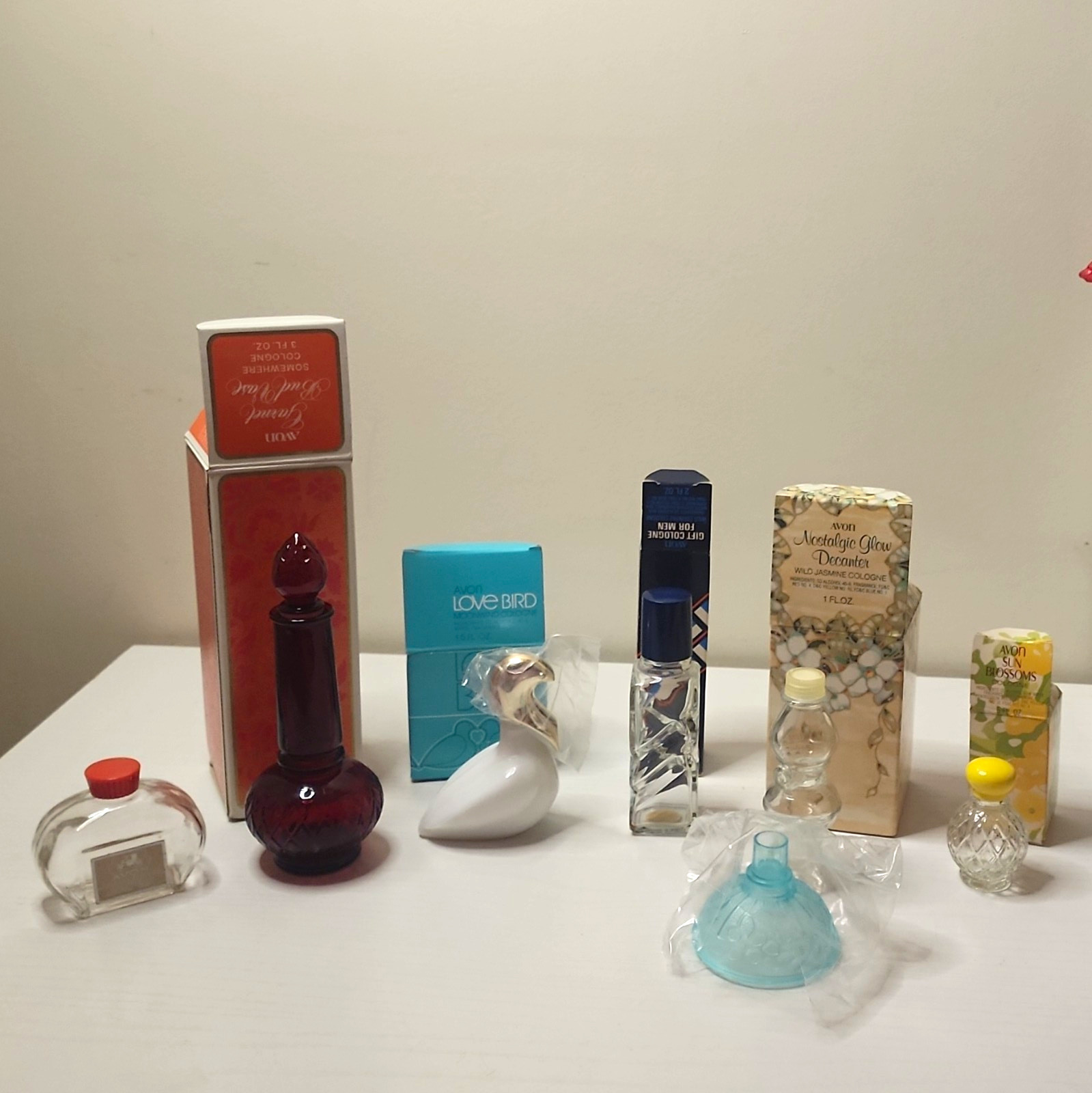 6 Avon Perfume & Cologne Mini Bottle Lot w/ Boxes Love Bird Wild Jasmine Sweet 6 Avon Perfume & Cologne Mini Bottle Lot w/ Boxes Love Bird Wild Jasmine Sweet