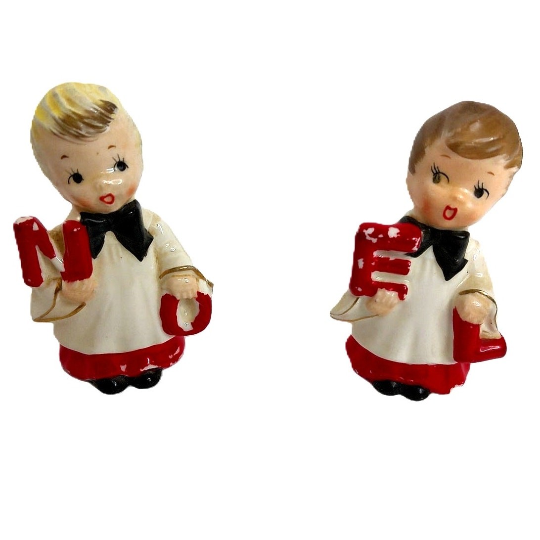 Vintage 1950s Ucagco Japan Christmas Noel Choir Boy Salt Pepper Shaker Set