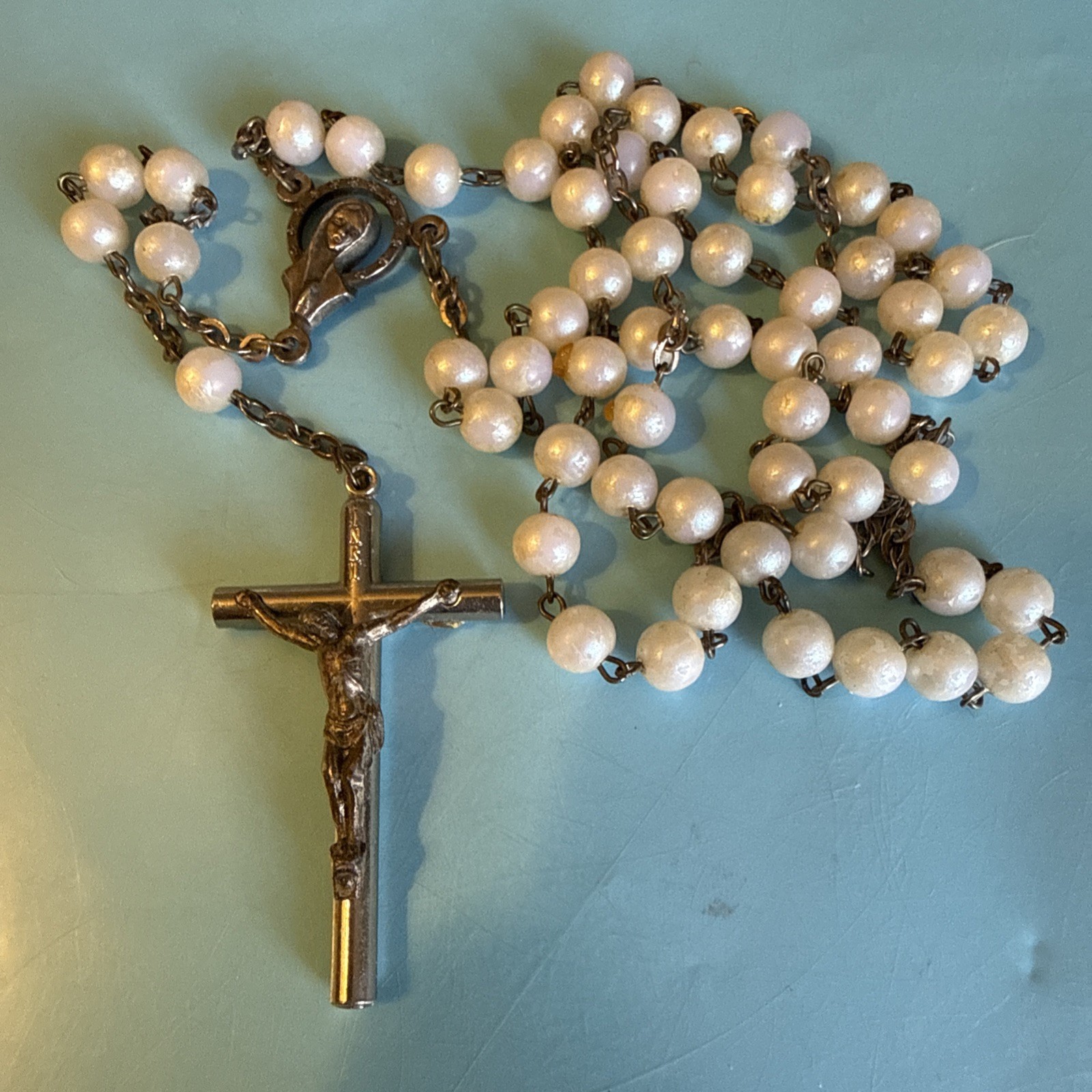 Vintage Small Italian Pearl Beads Silver Tone Cross Rosary Italy Vintage Small Italian Pearl Beads Silver Tone Cross Rosary Italy